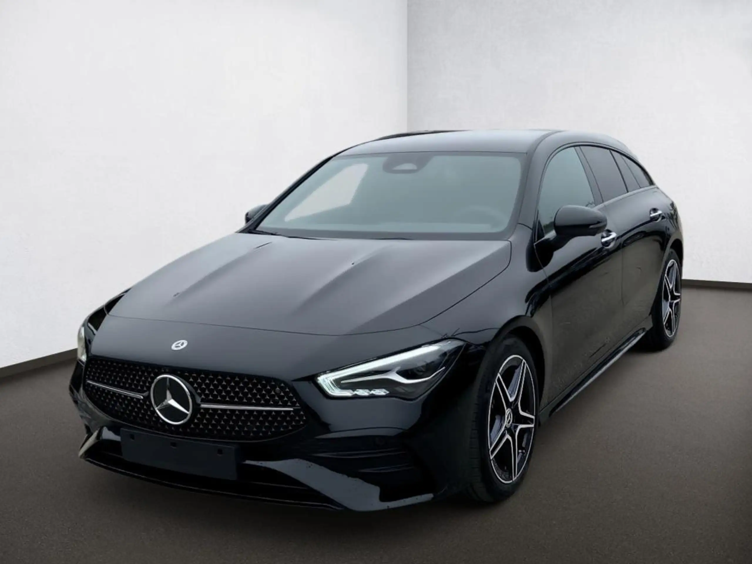 Mercedes-Benz - CLA 200