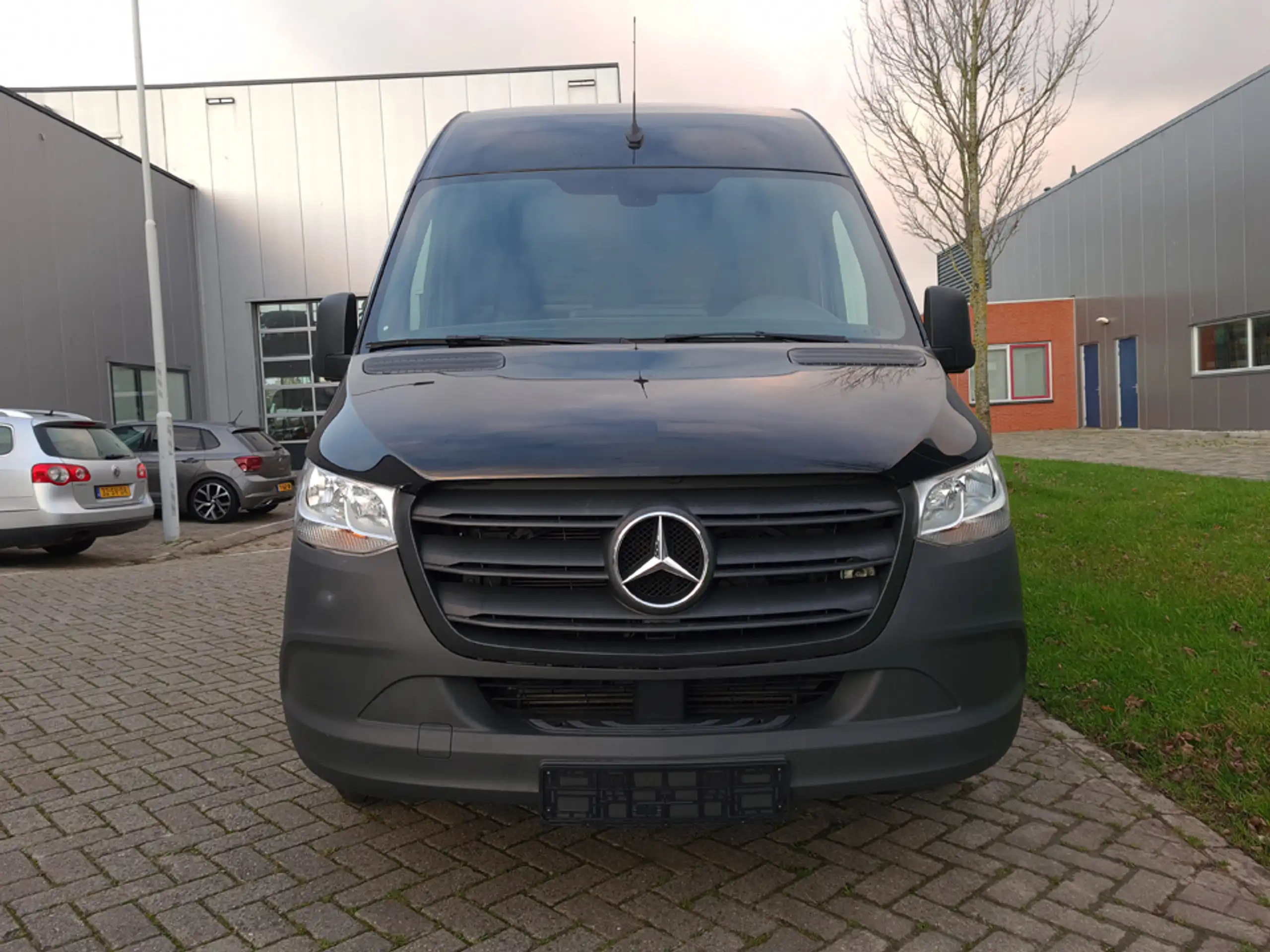 Mercedes-Benz - Sprinter