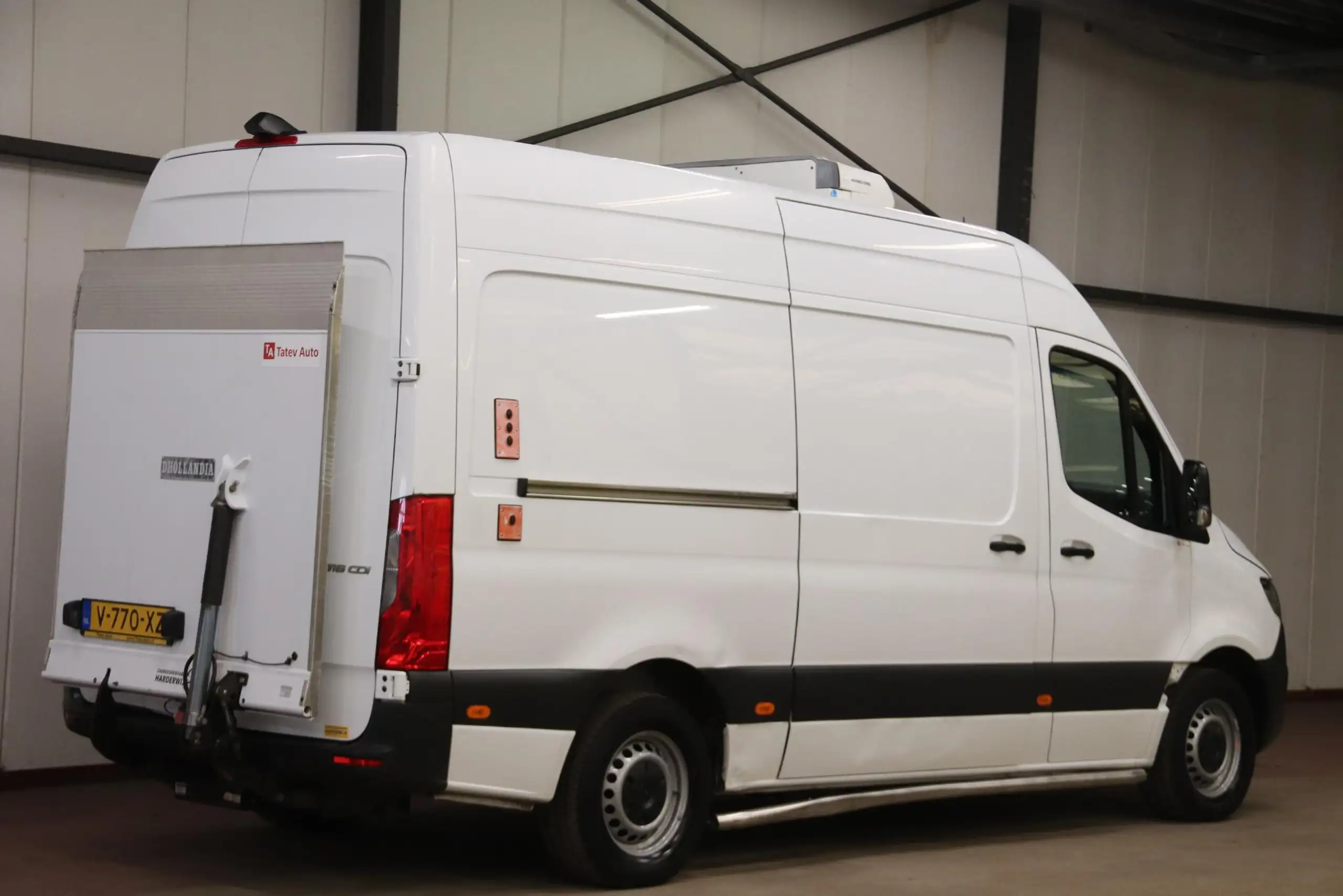 Mercedes-Benz - Sprinter