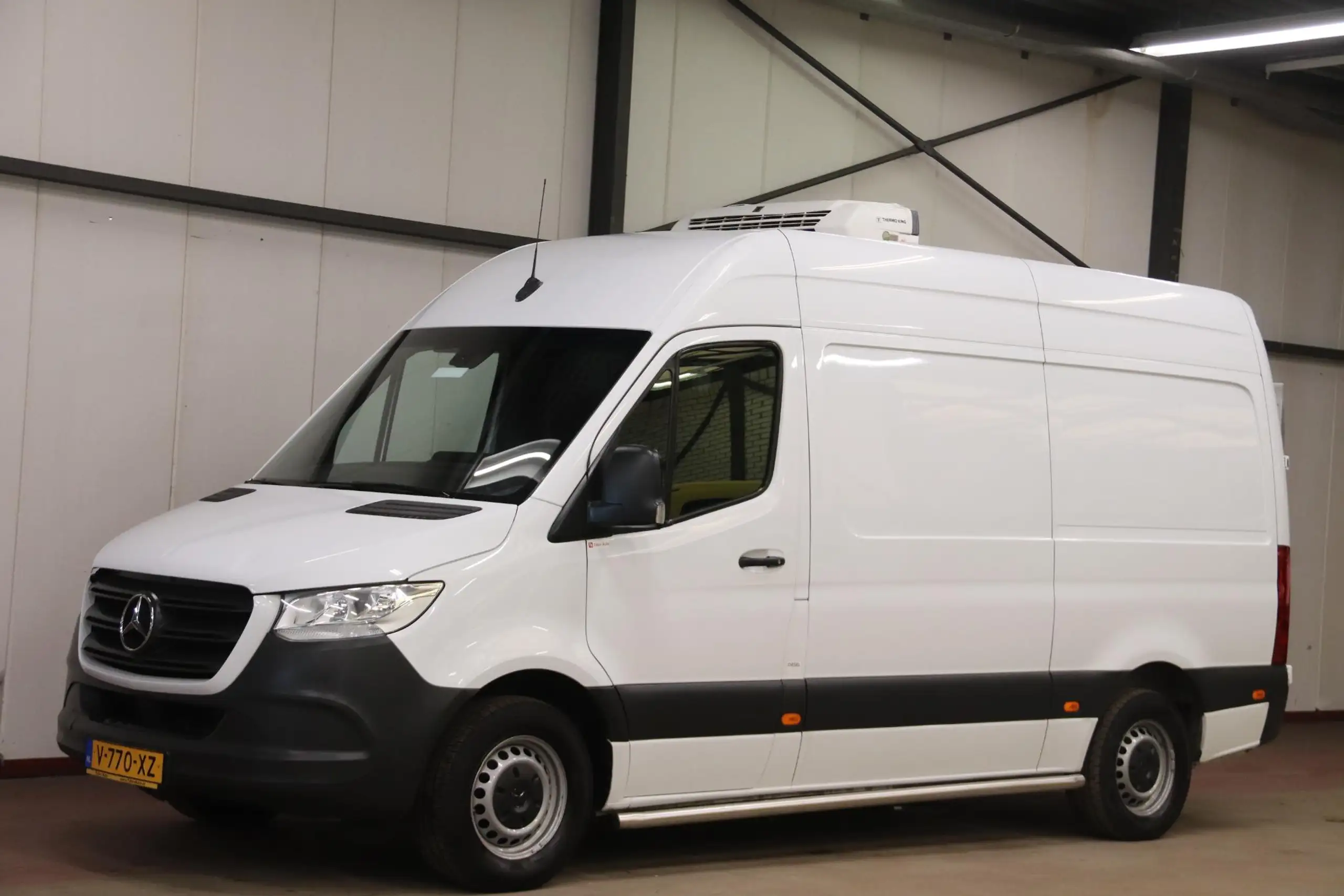 Mercedes-Benz - Sprinter