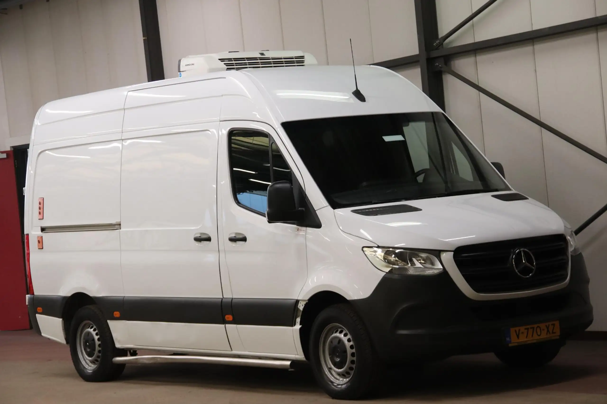 Mercedes-Benz - Sprinter