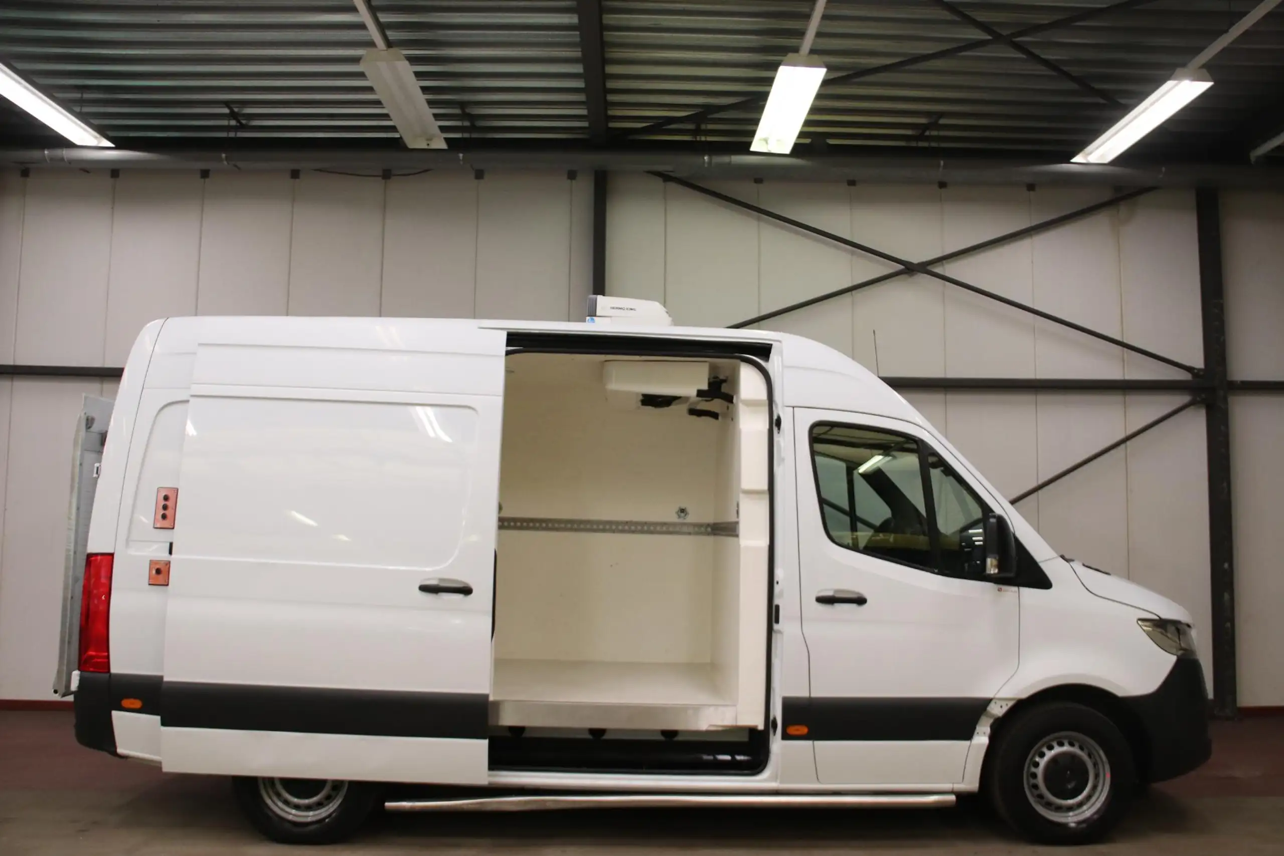 Mercedes-Benz - Sprinter