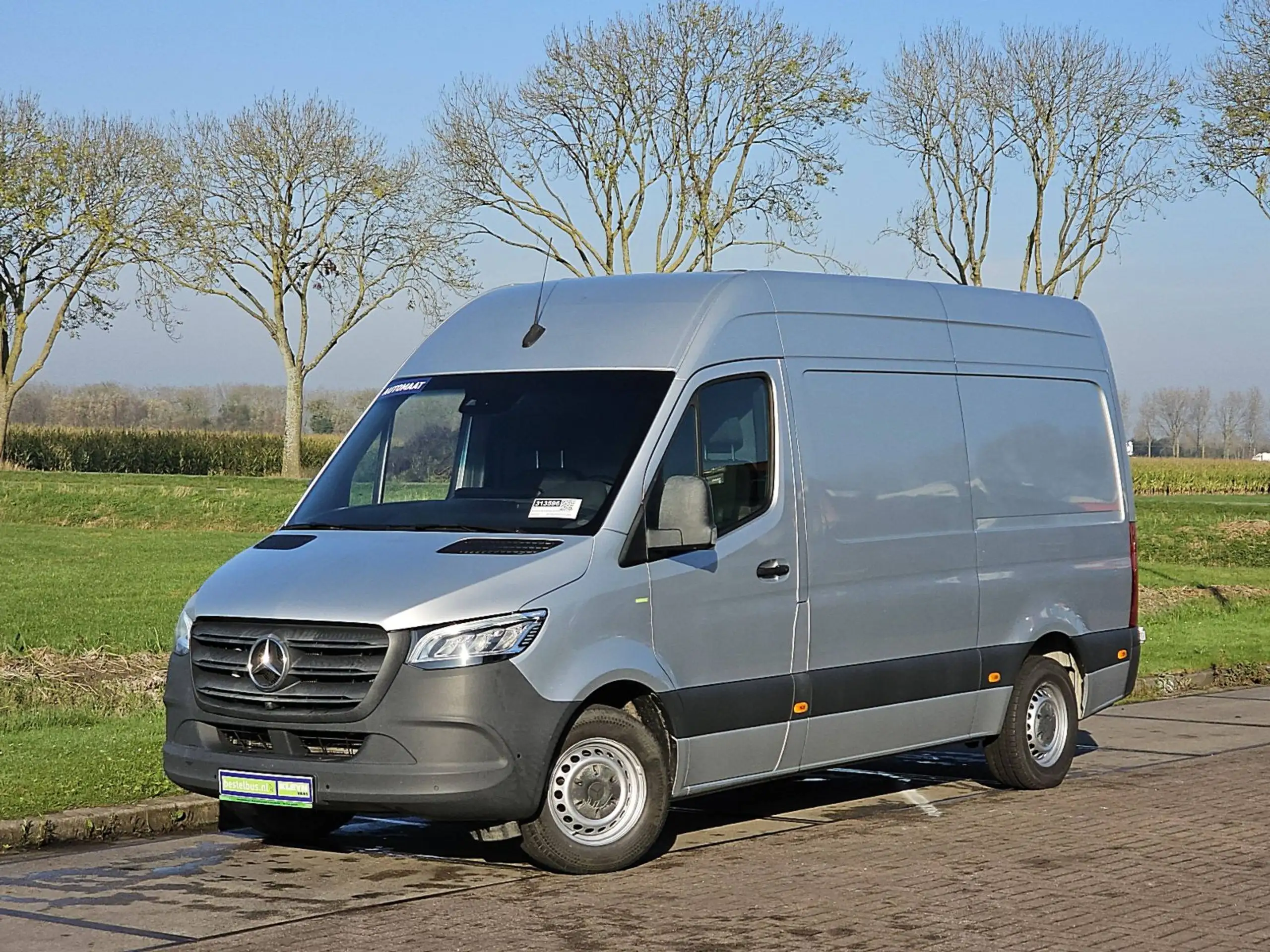 Mercedes-Benz - Sprinter