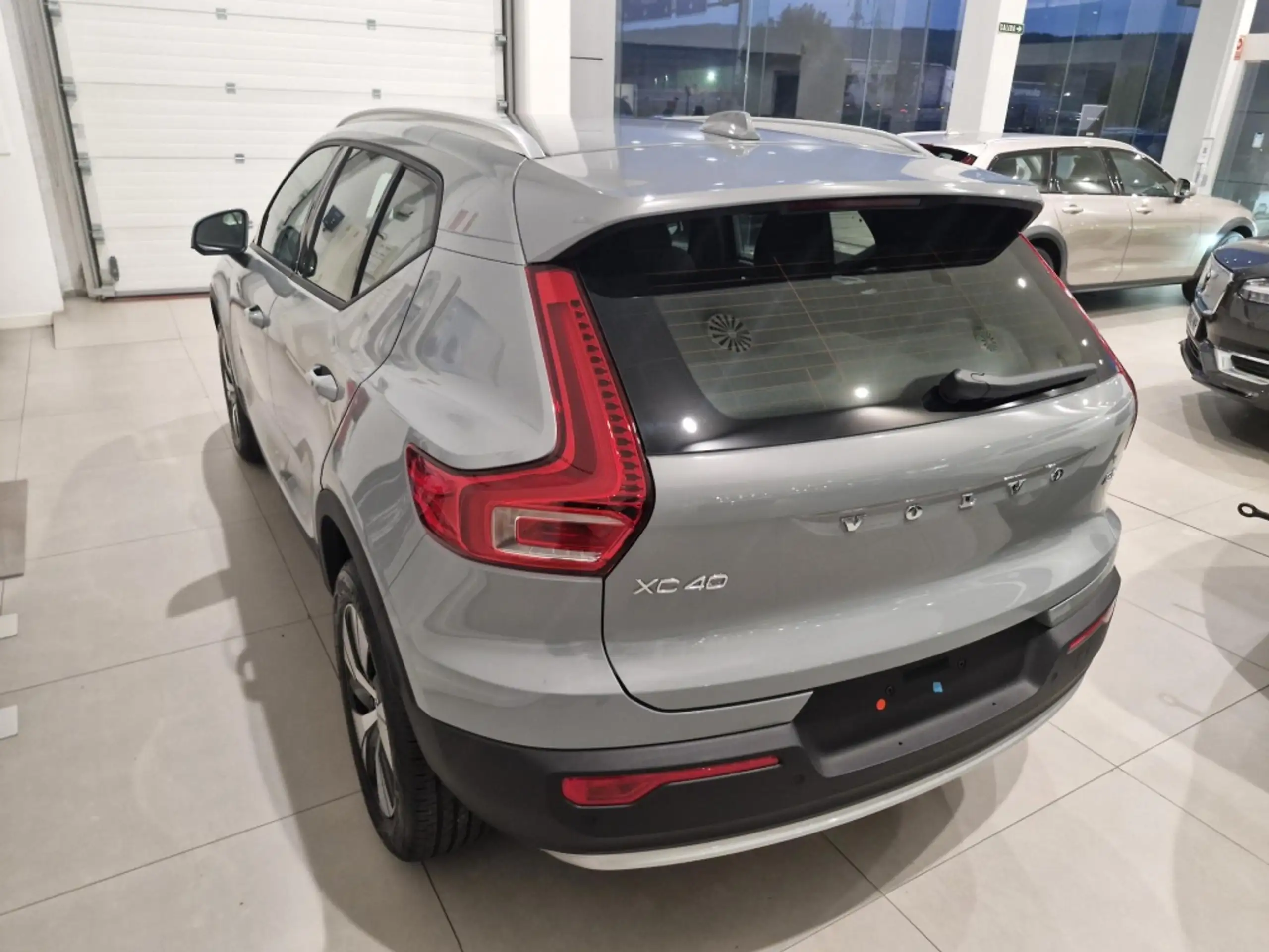 Volvo - XC40