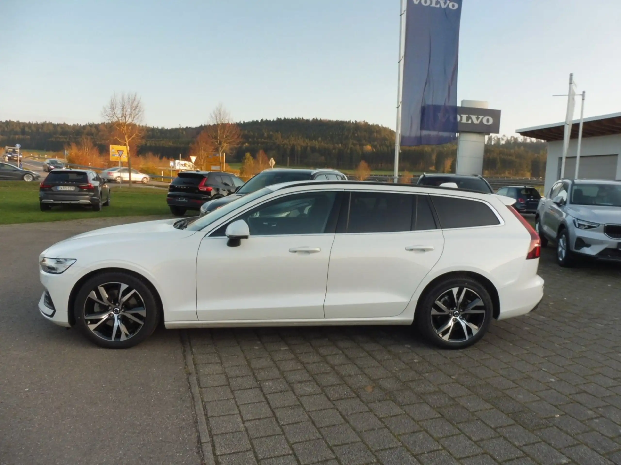 Volvo - V60