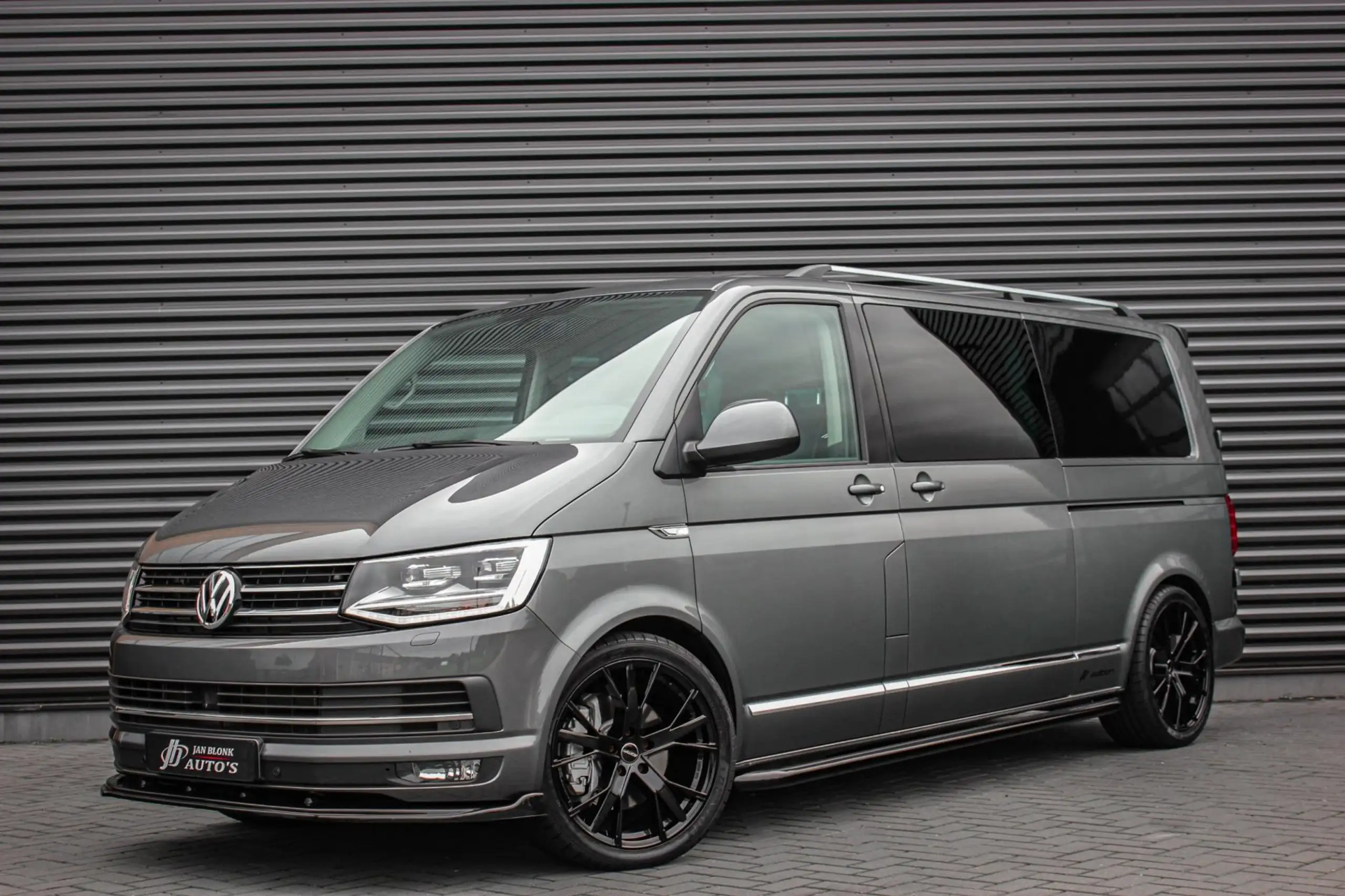 Volkswagen - Transporter