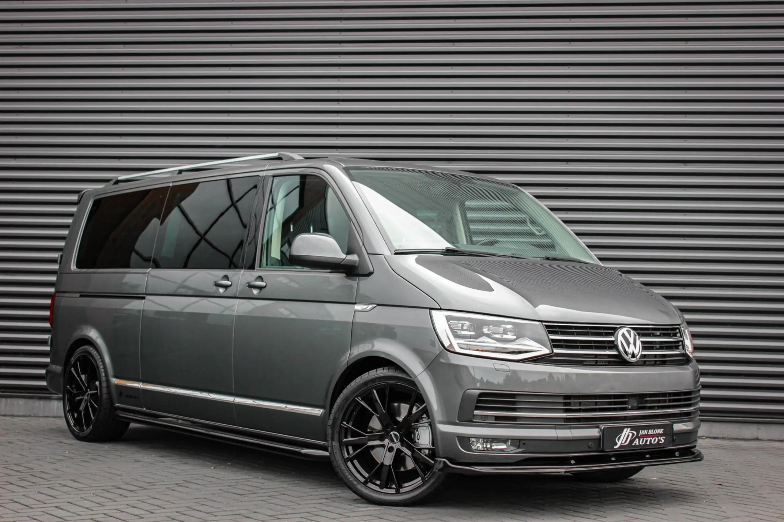 Volkswagen - Transporter