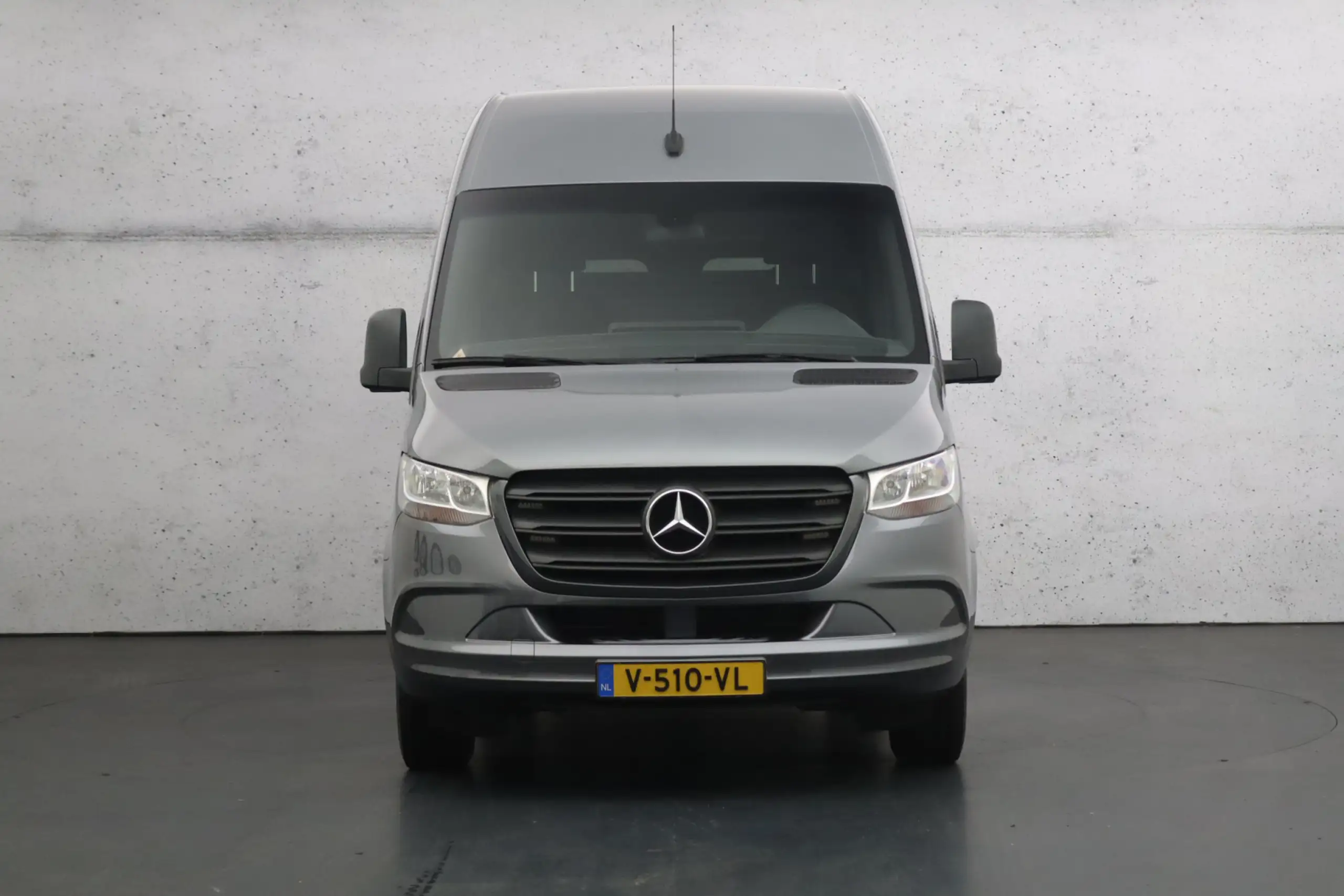 Mercedes-Benz - Sprinter