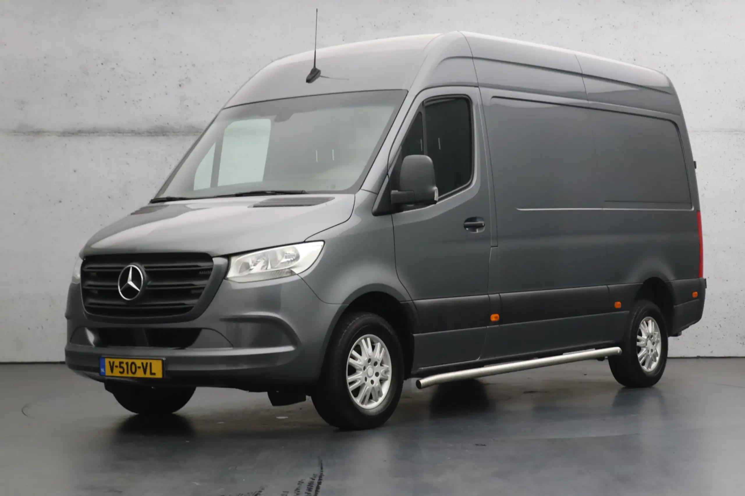 Mercedes-Benz - Sprinter