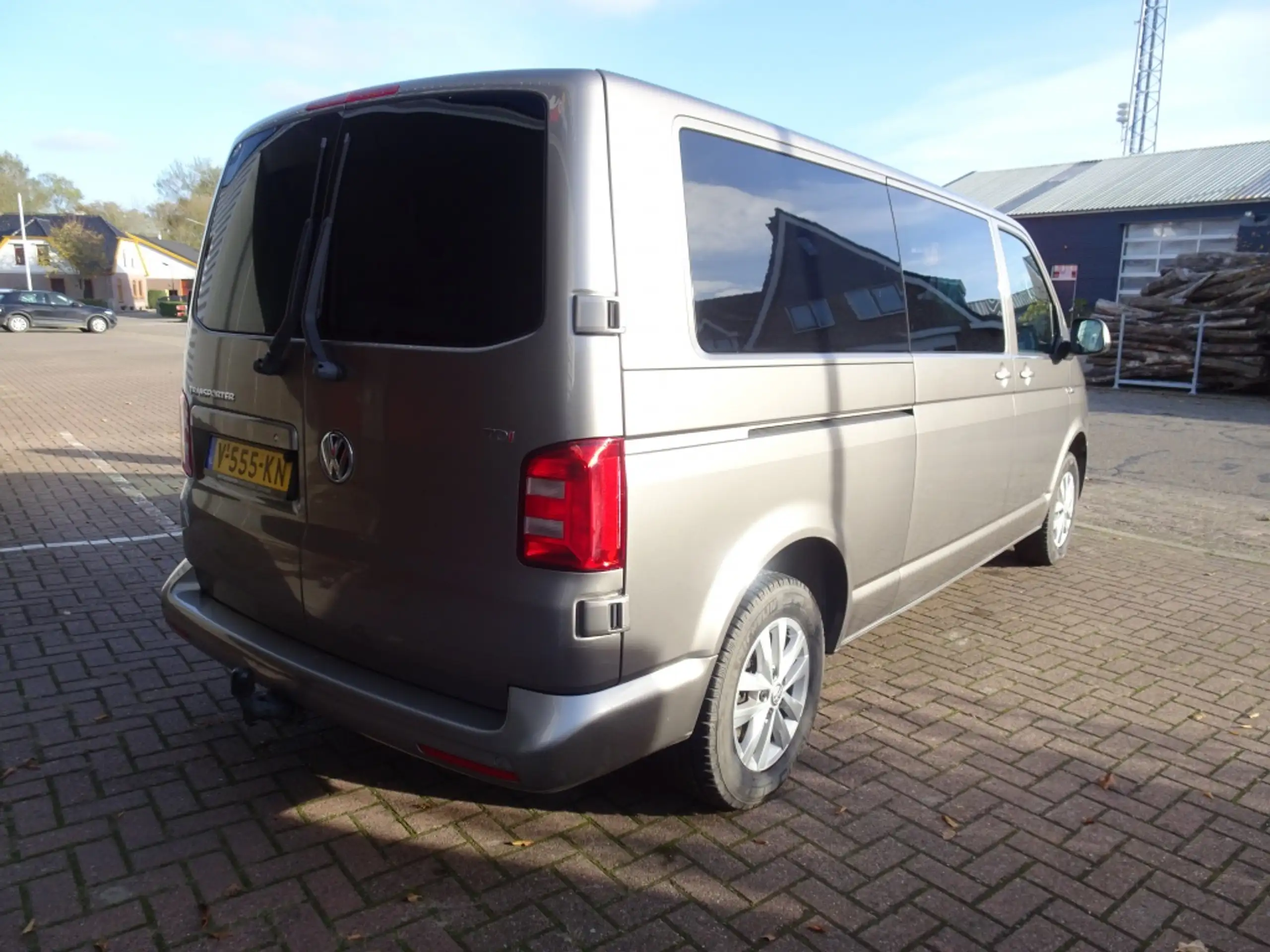 Volkswagen - Transporter