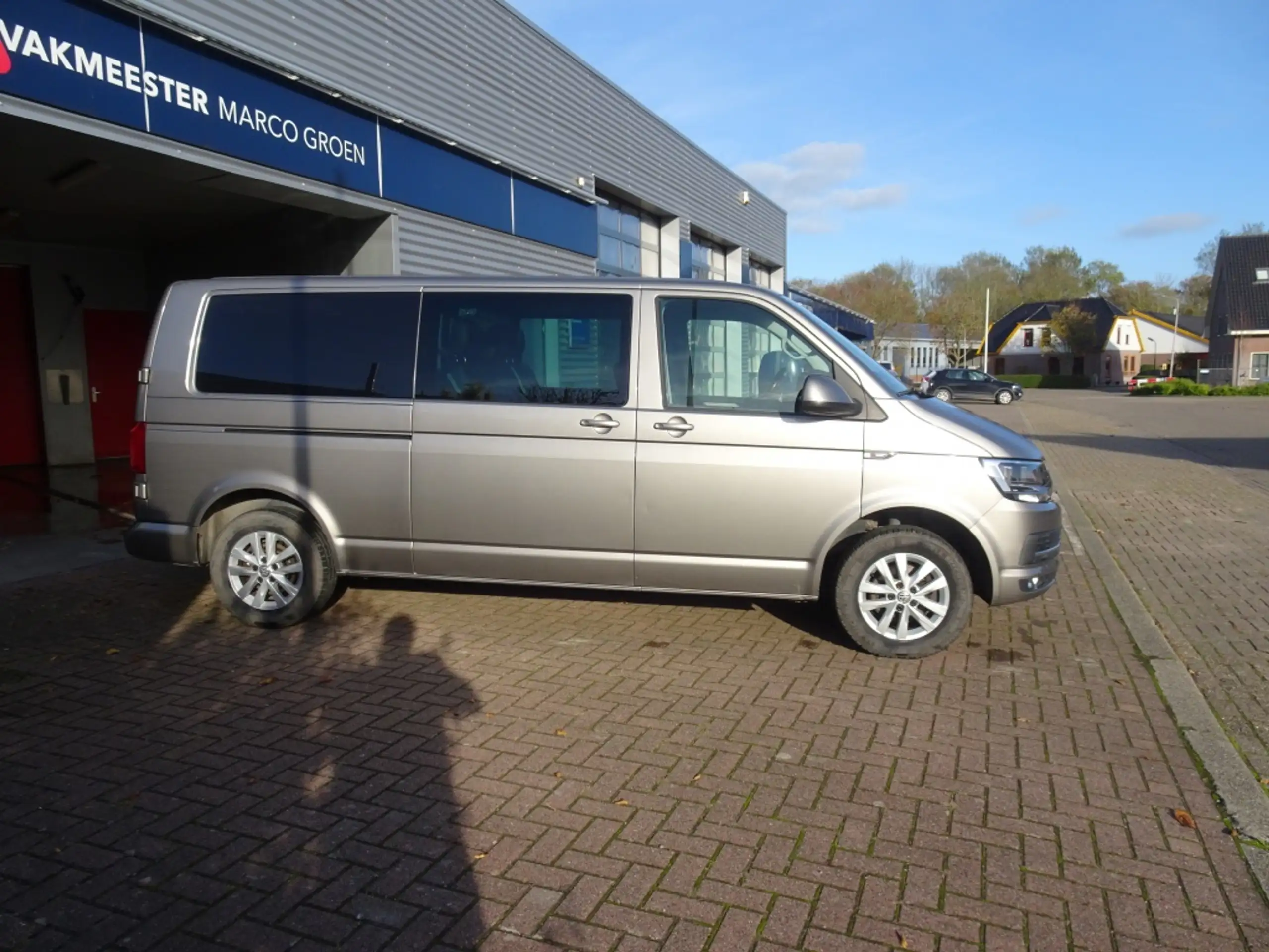 Volkswagen - Transporter