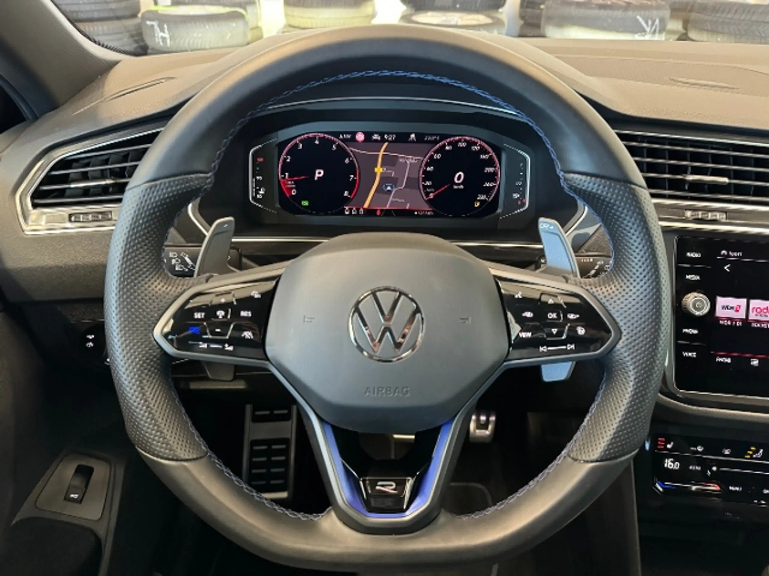 Volkswagen - Tiguan