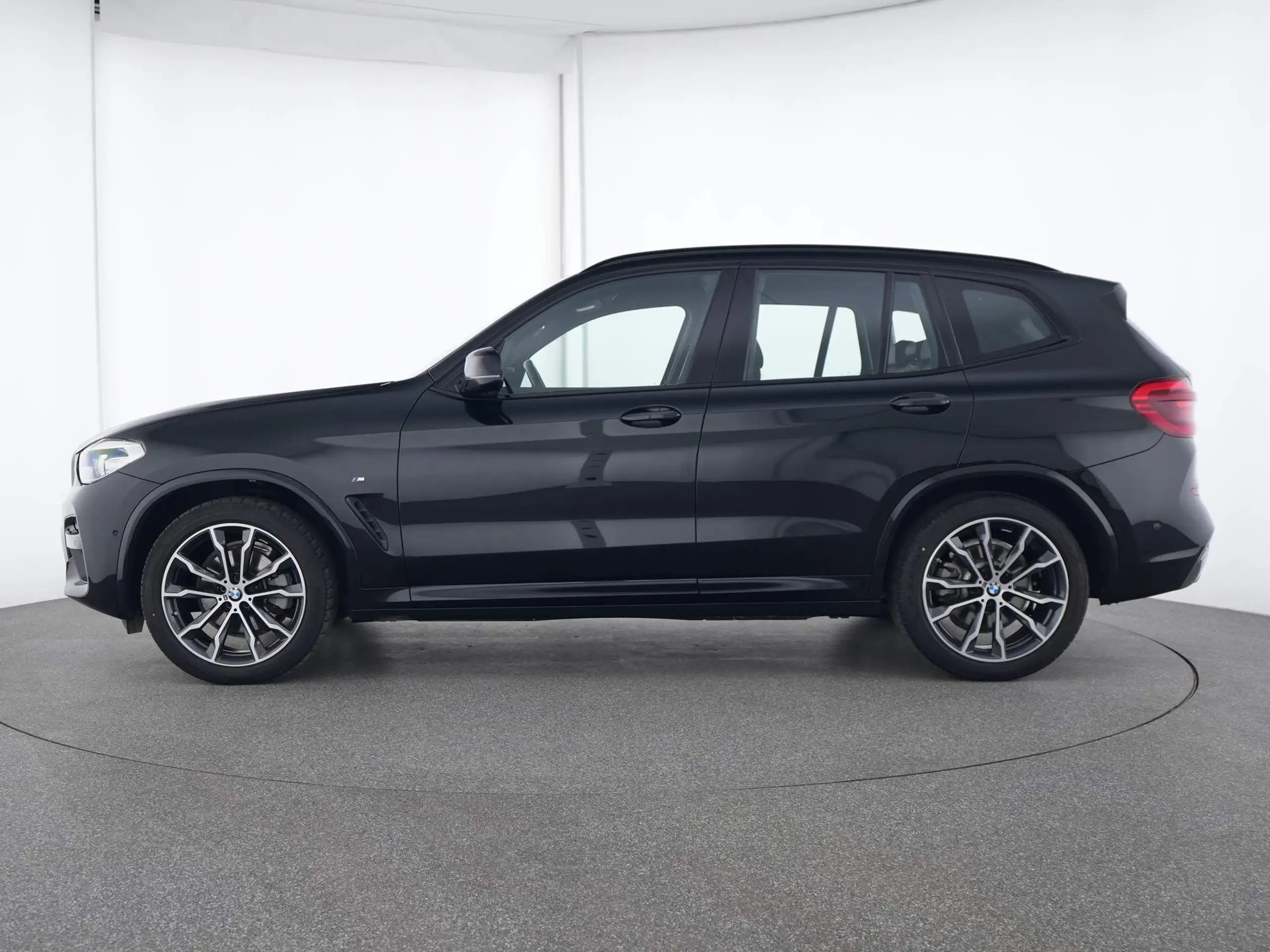 BMW - X3