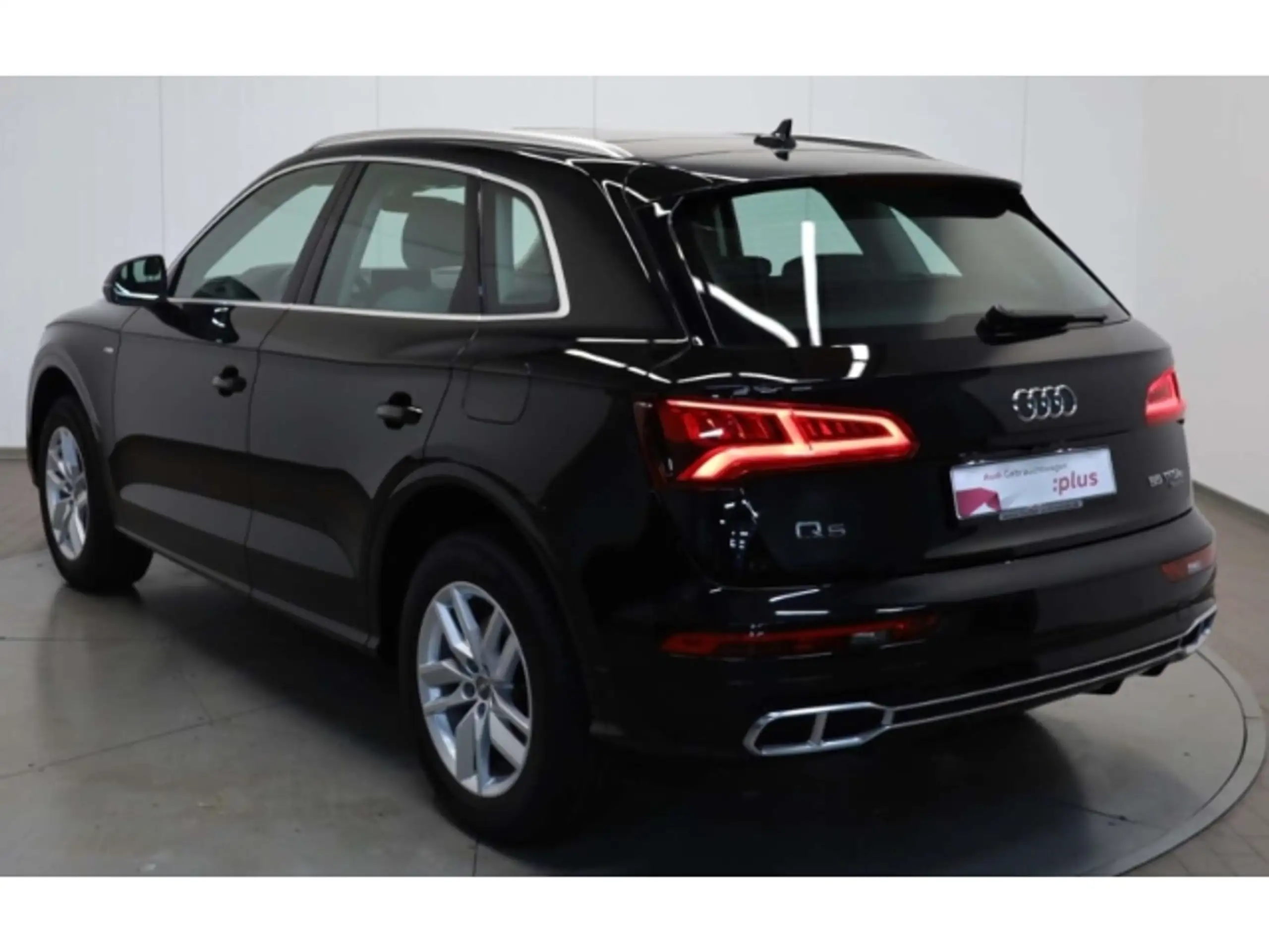 Audi - Q5