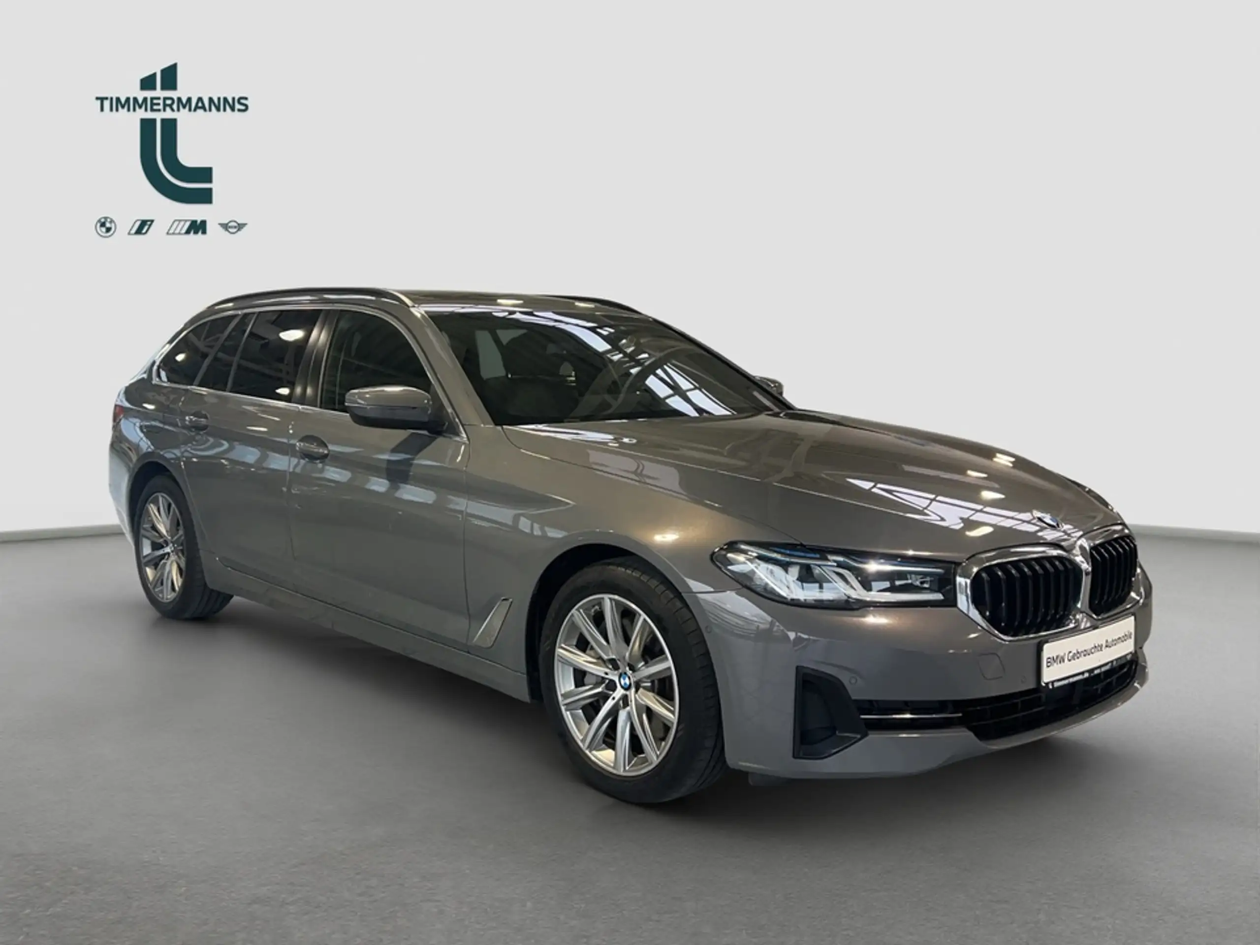 BMW - 530