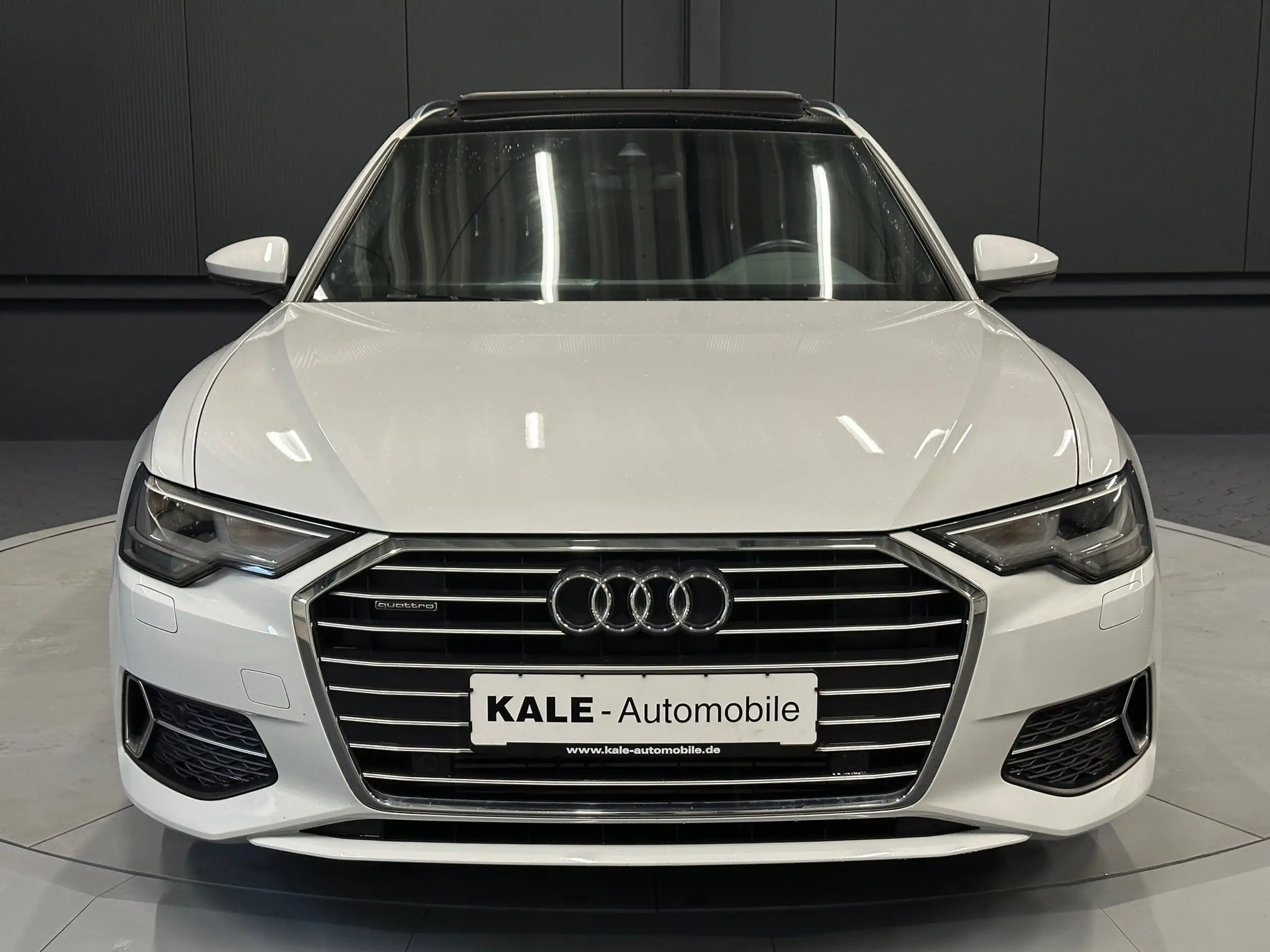 Audi - A6