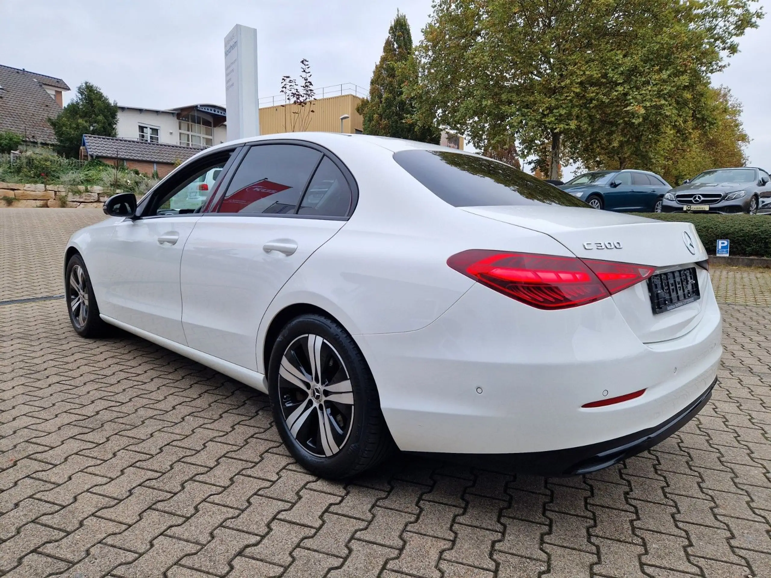 Mercedes-Benz - C 300