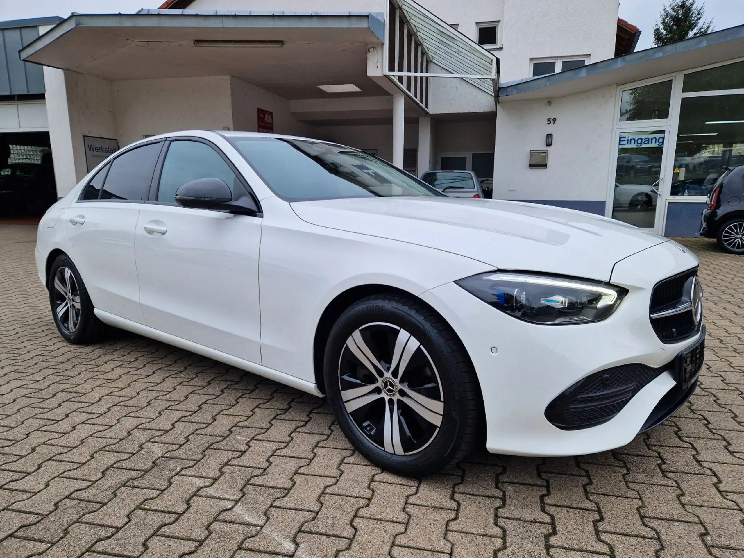 Mercedes-Benz - C 300