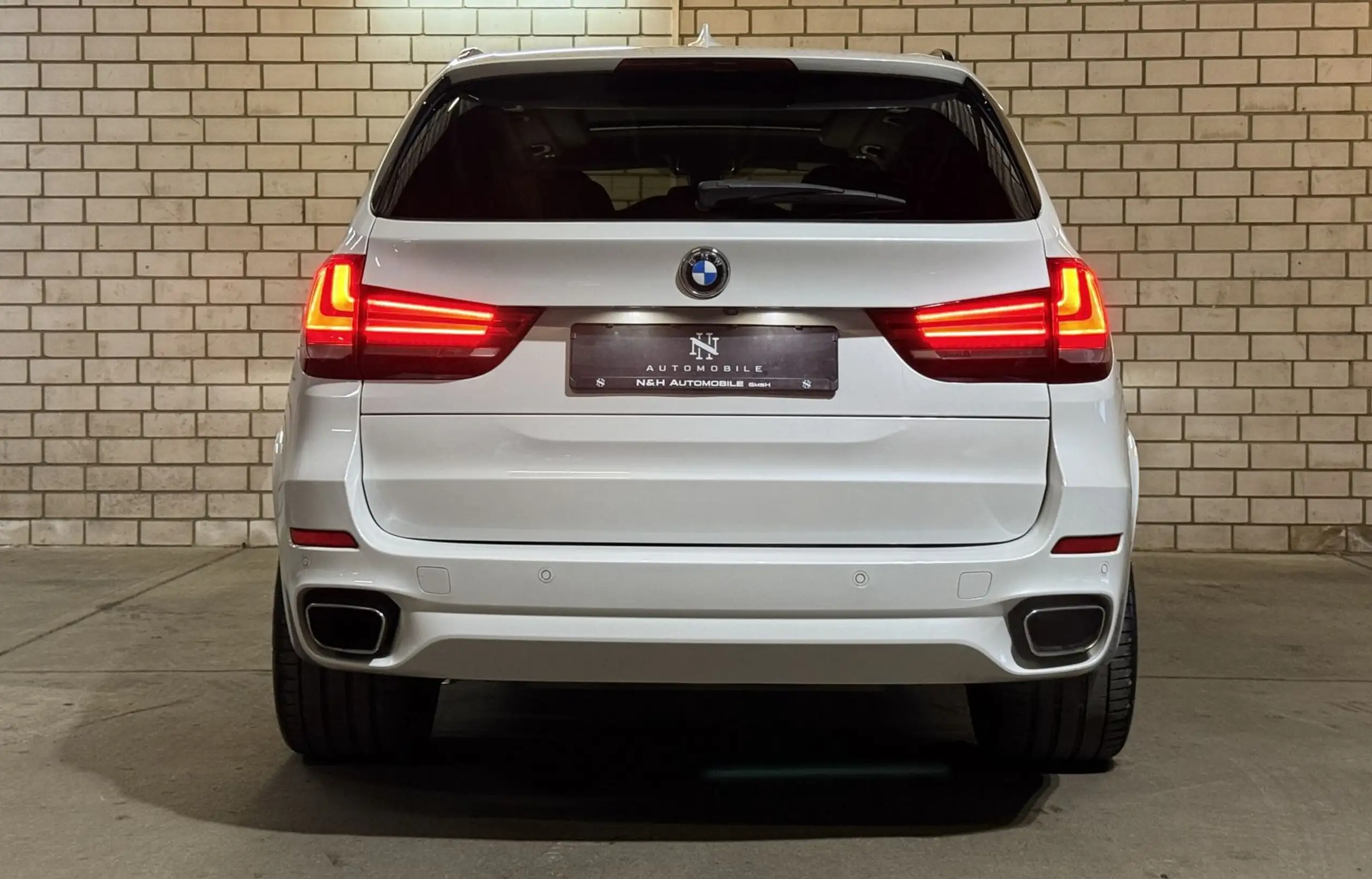 BMW - X5