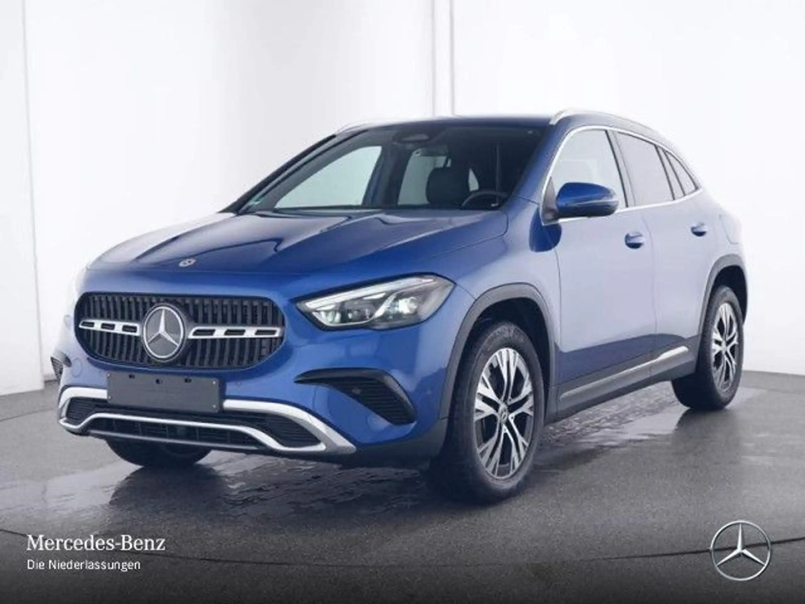 Mercedes-Benz - GLA 200