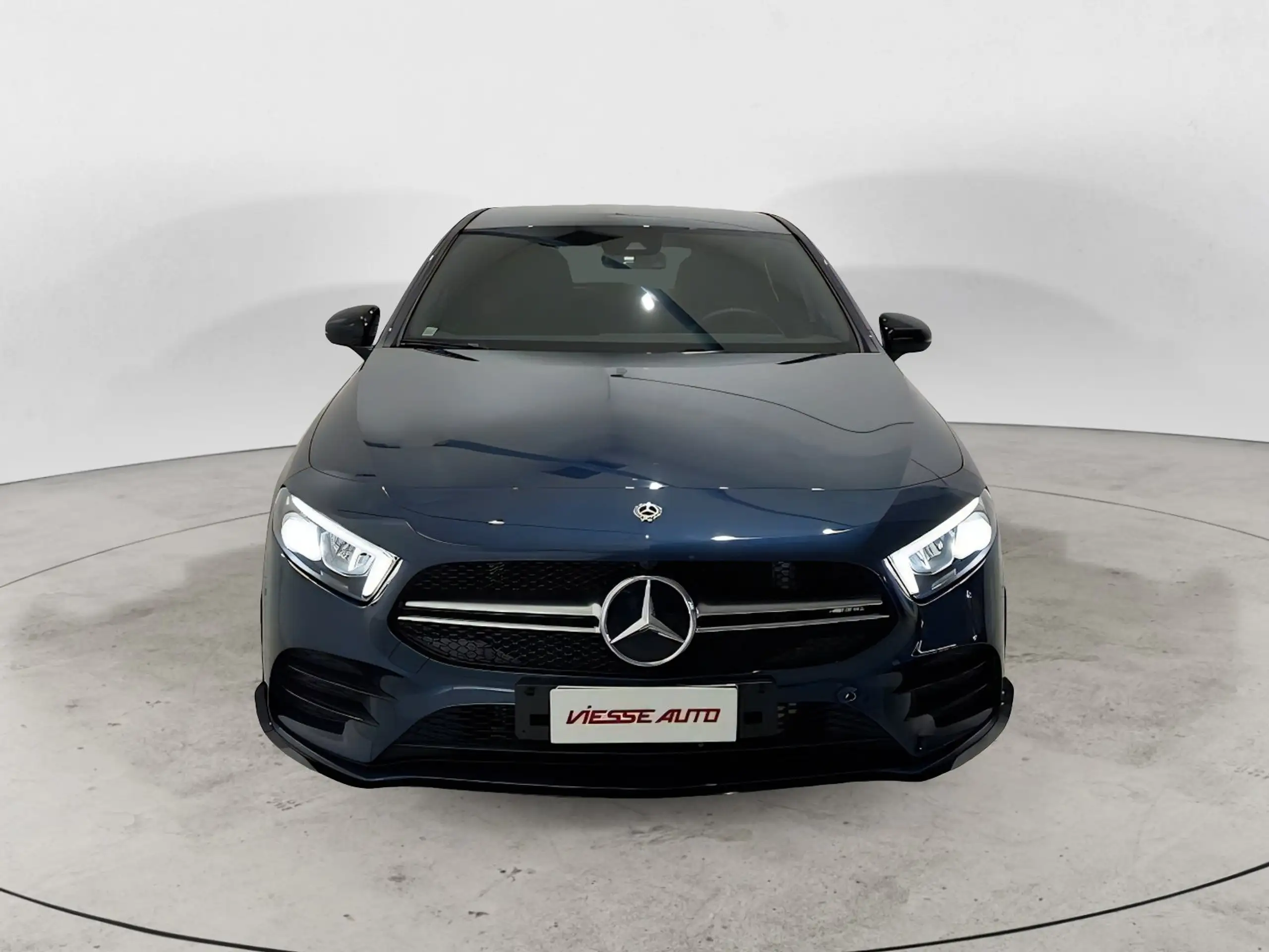 Mercedes-Benz - A 35 AMG