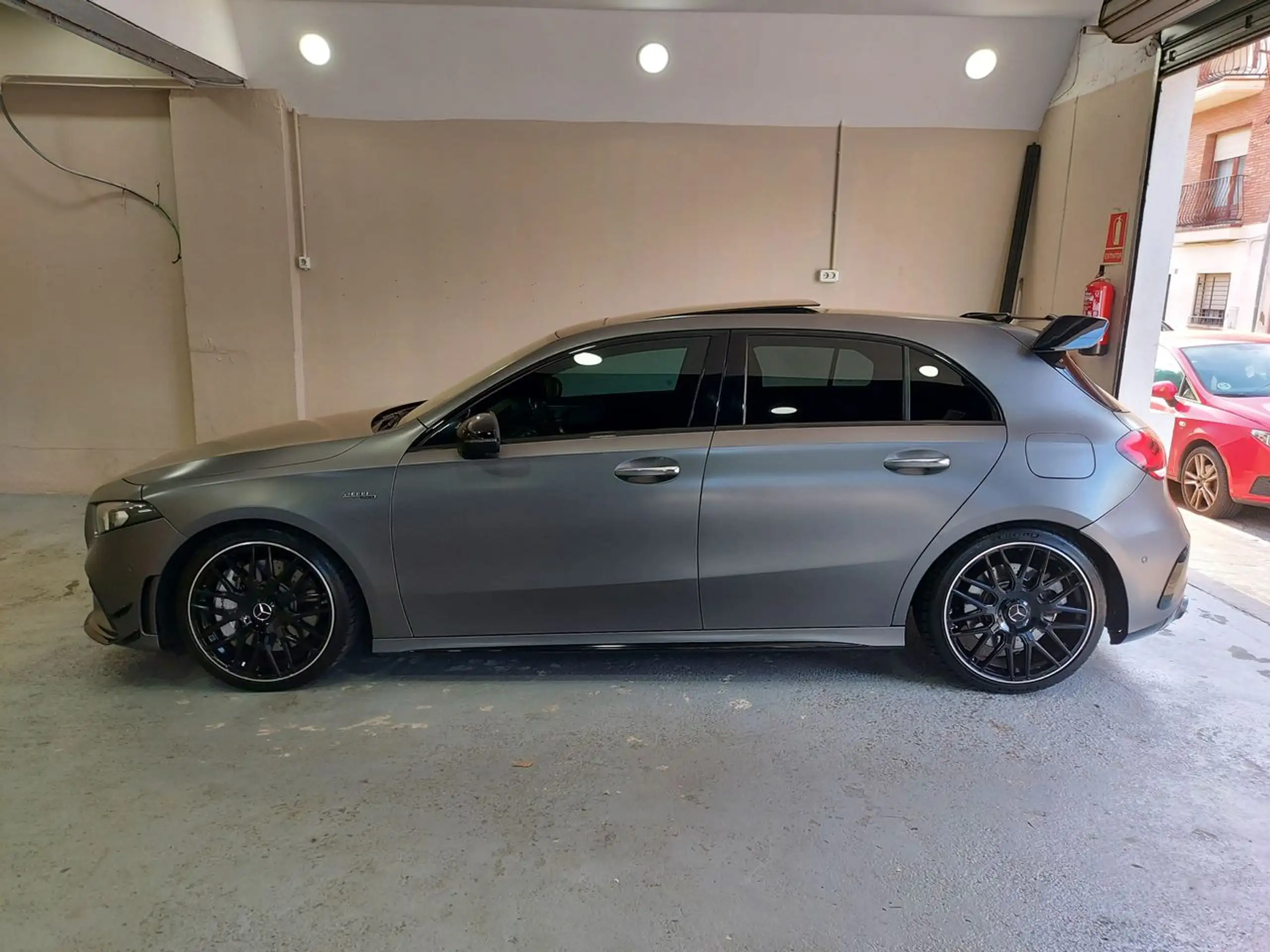 Mercedes-Benz - A 35 AMG