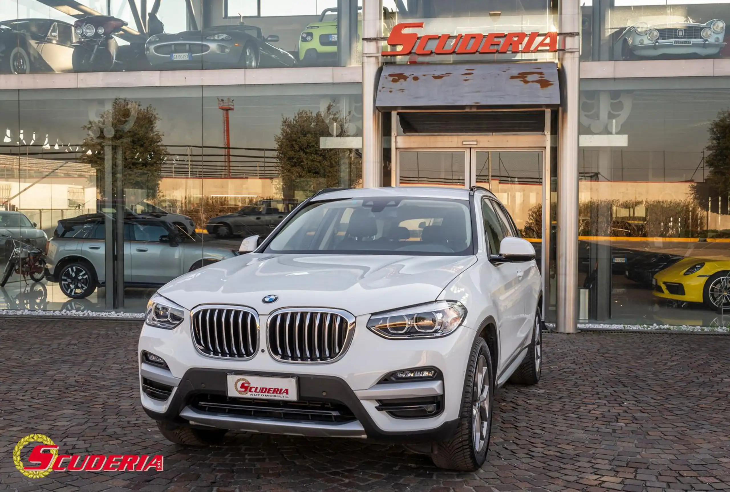 BMW - X3