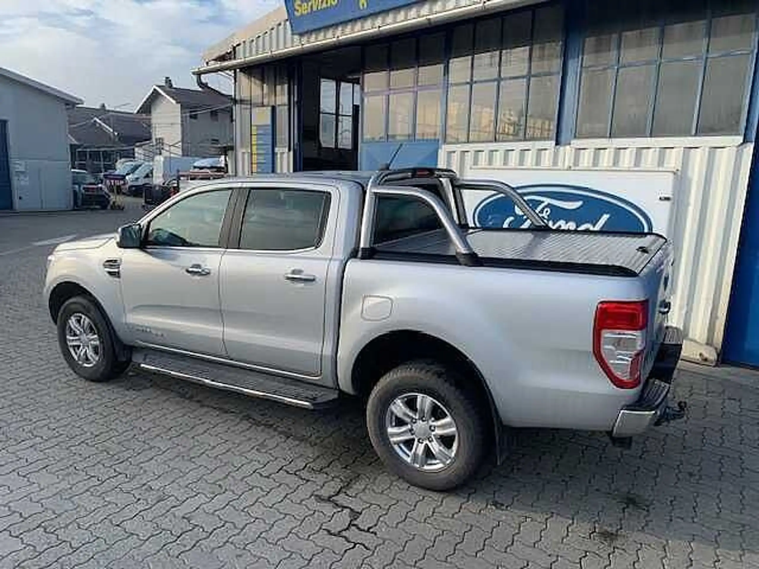 Ford - Ranger