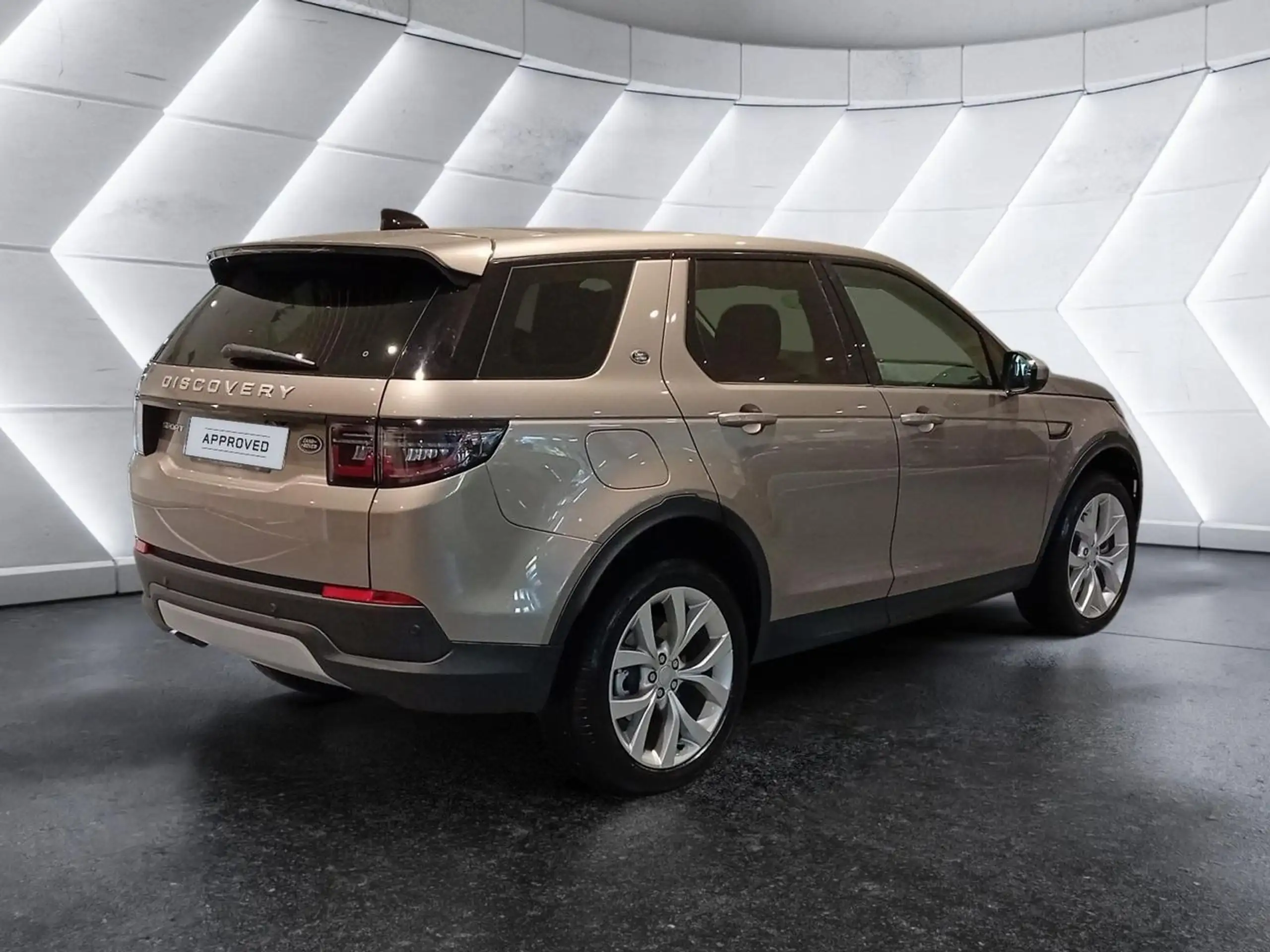 Land Rover - Discovery Sport