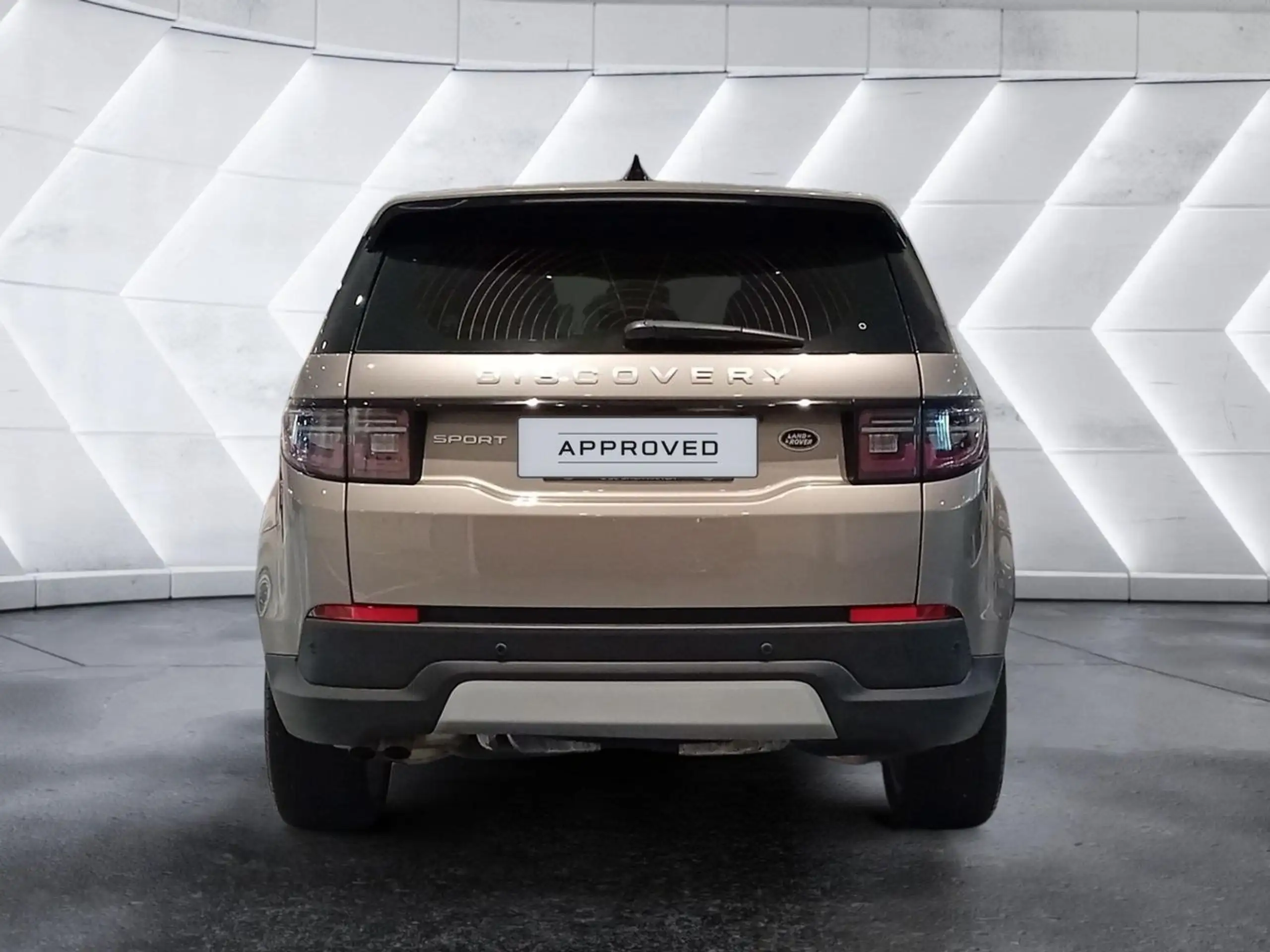 Land Rover - Discovery Sport