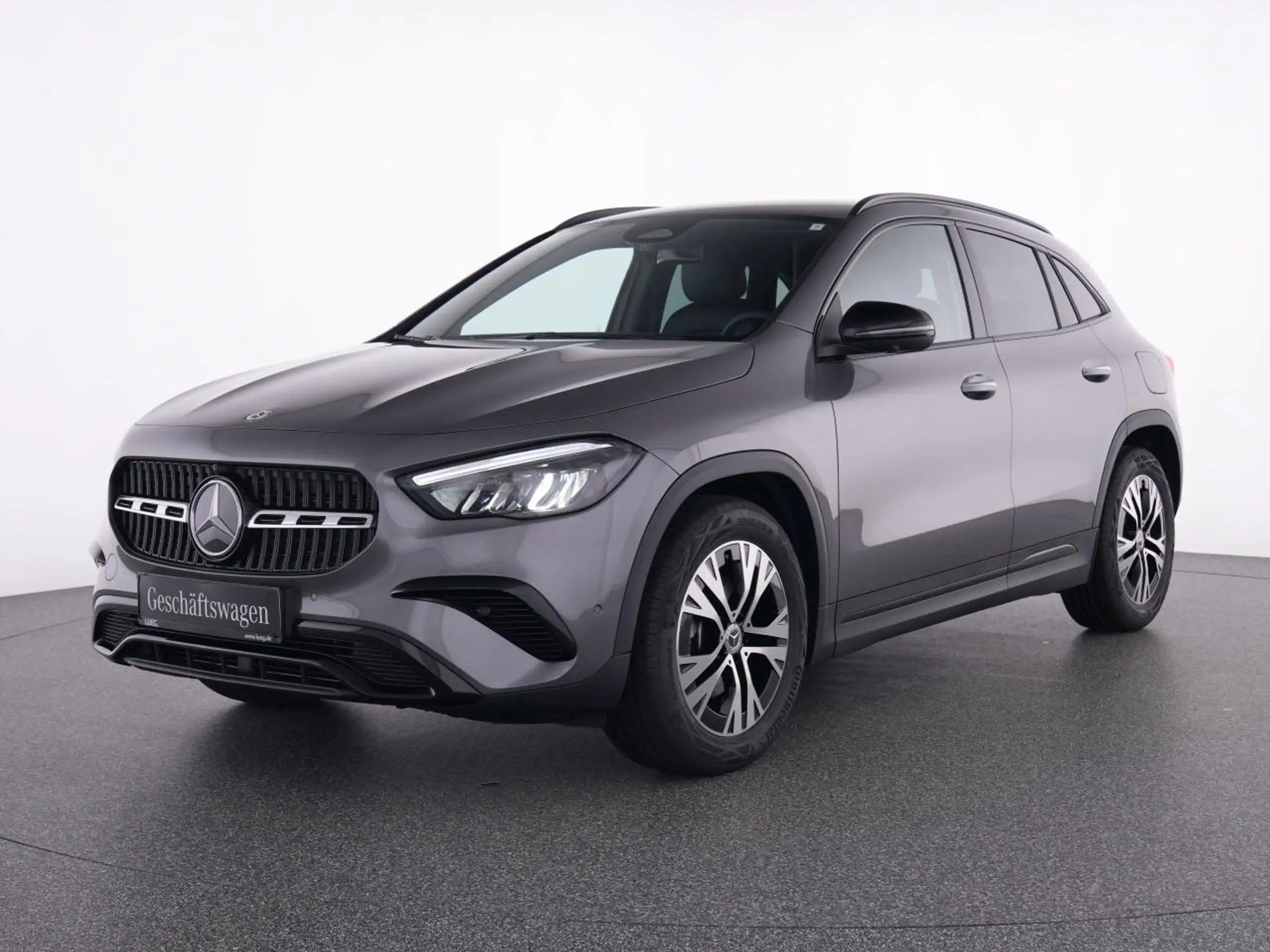 Mercedes-Benz - GLA 180