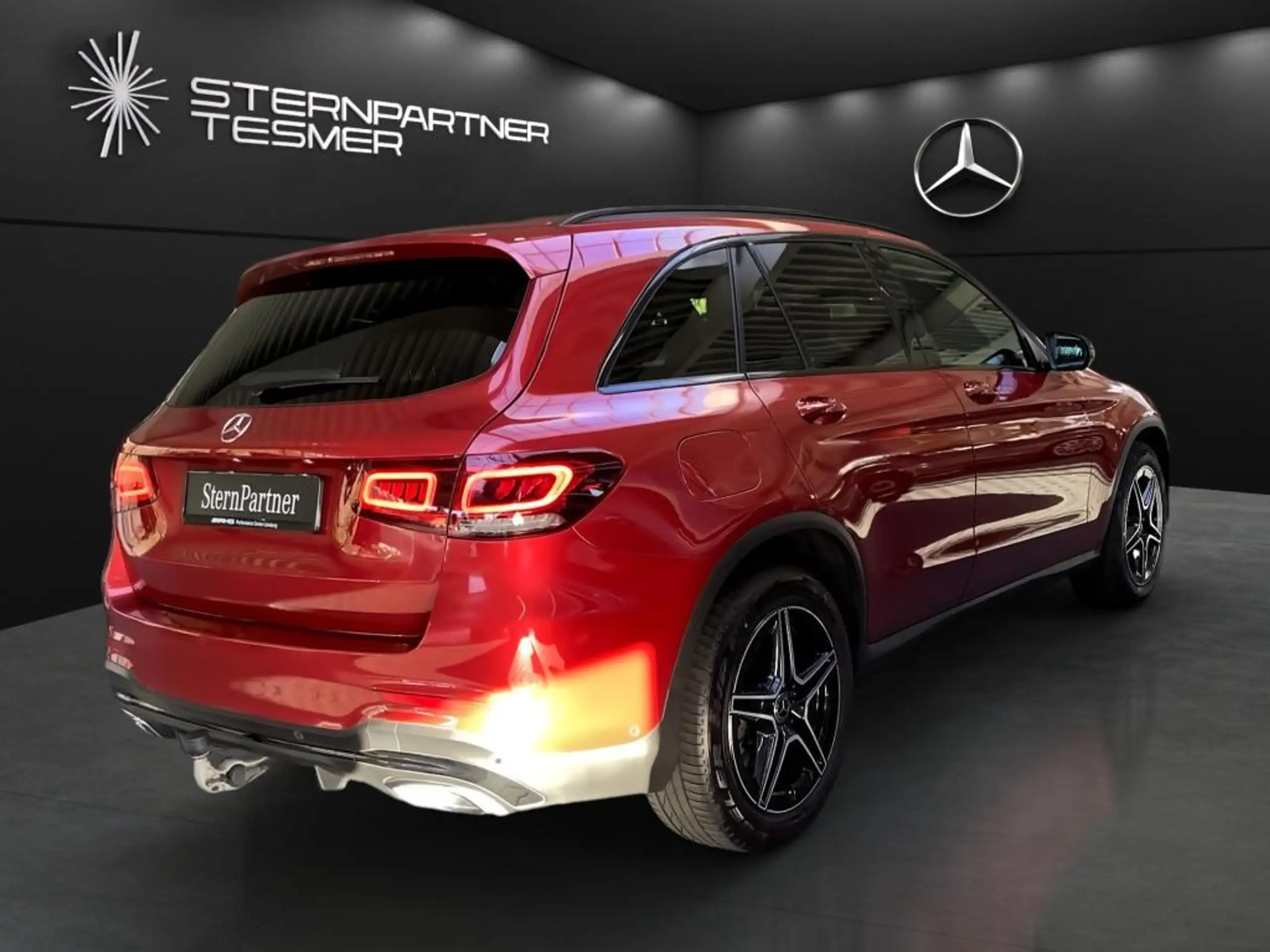 Mercedes-Benz - GLC 220