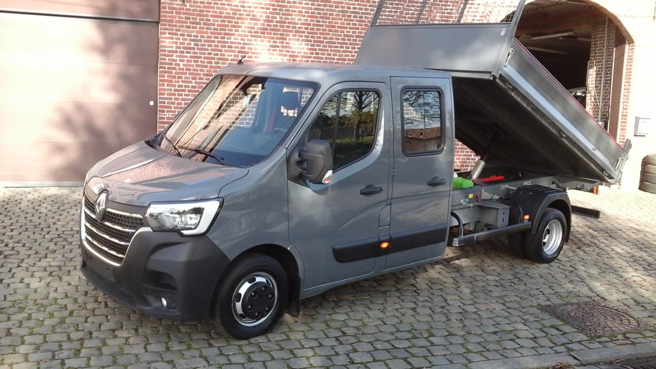 Renault - Master