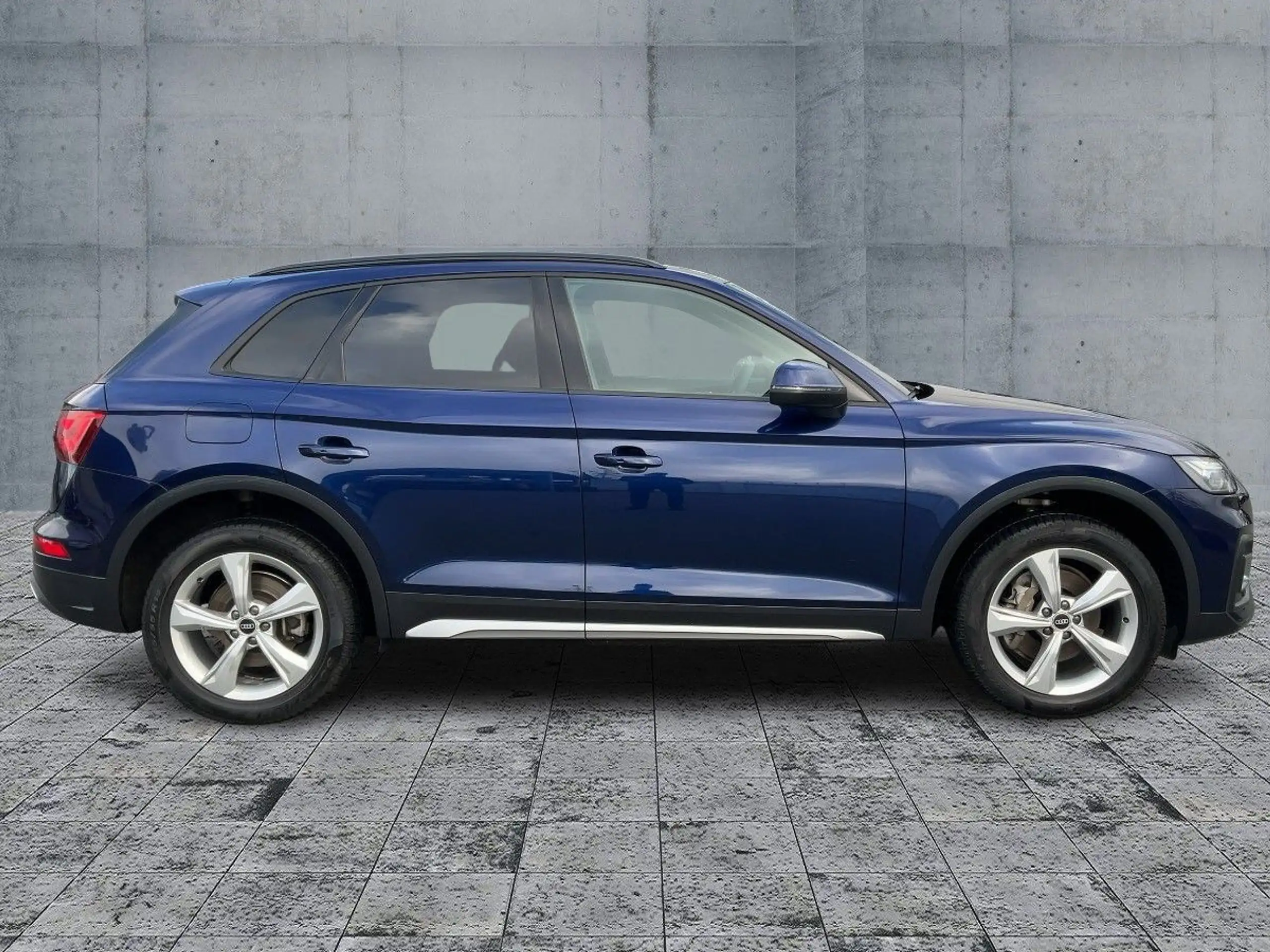 Audi - Q5