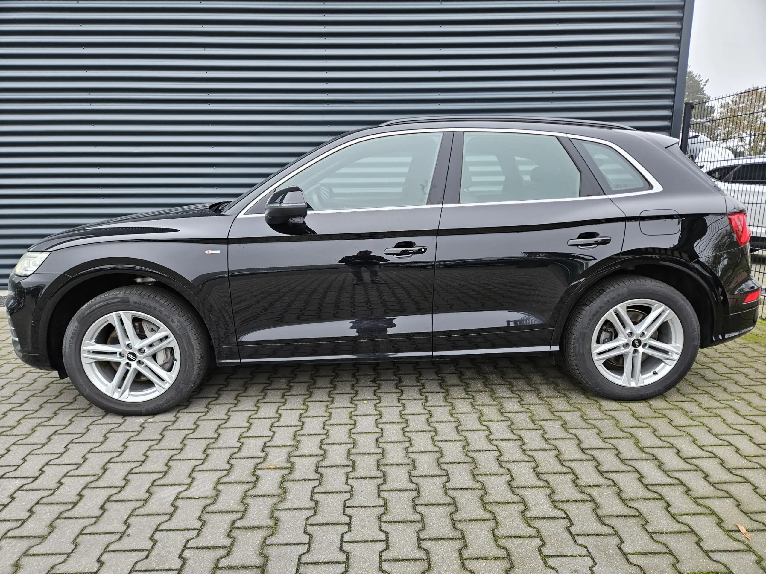 Audi - Q5