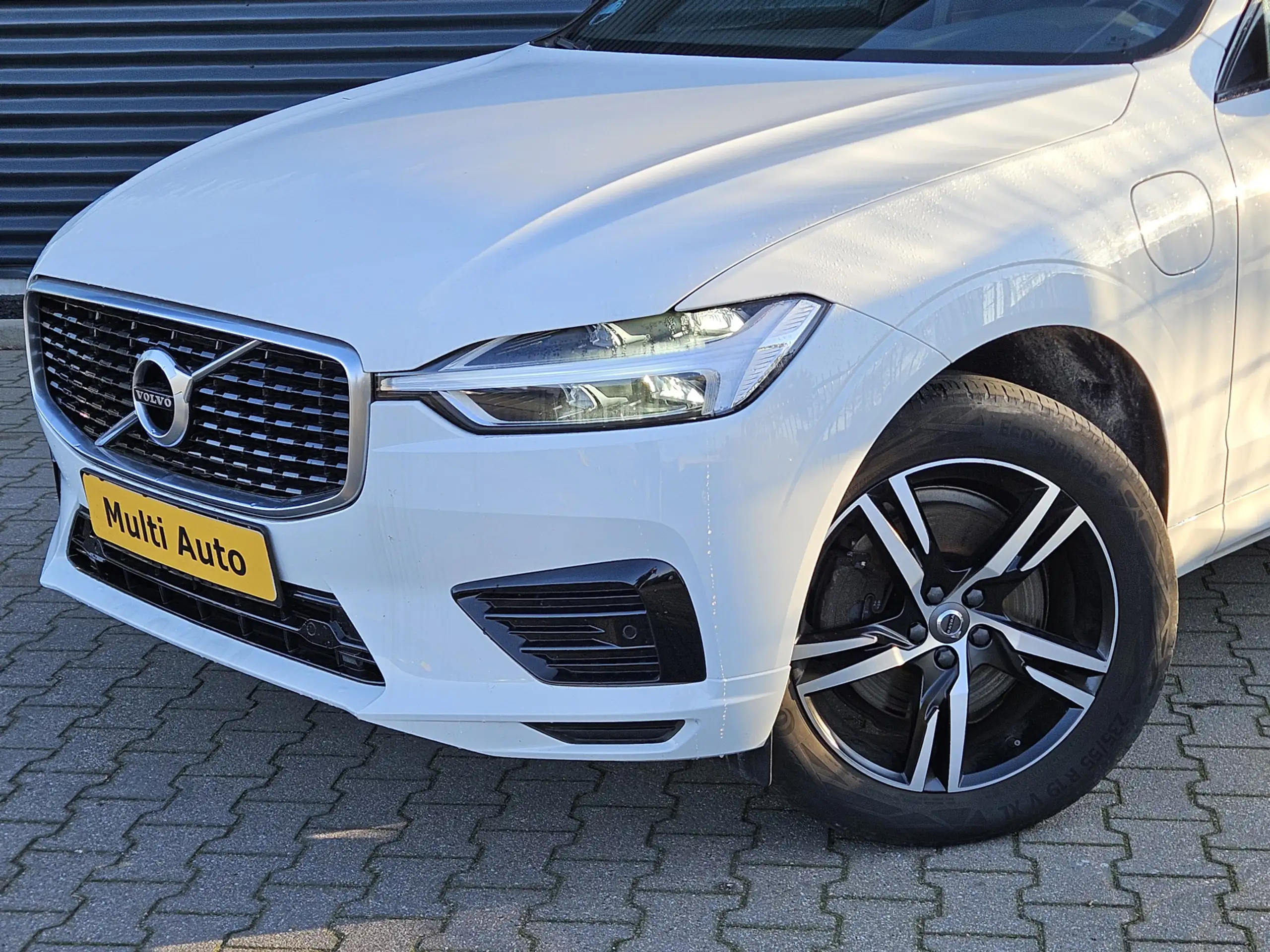 Volvo - XC60