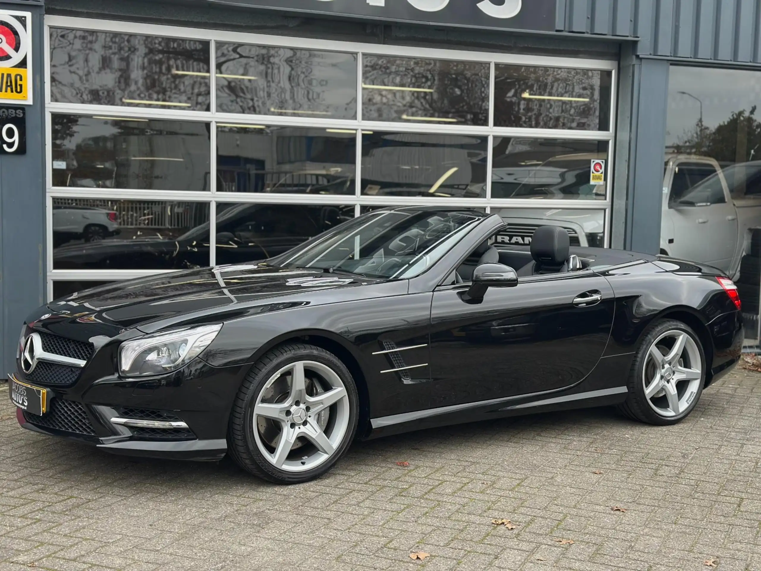 Mercedes-Benz - SL 350