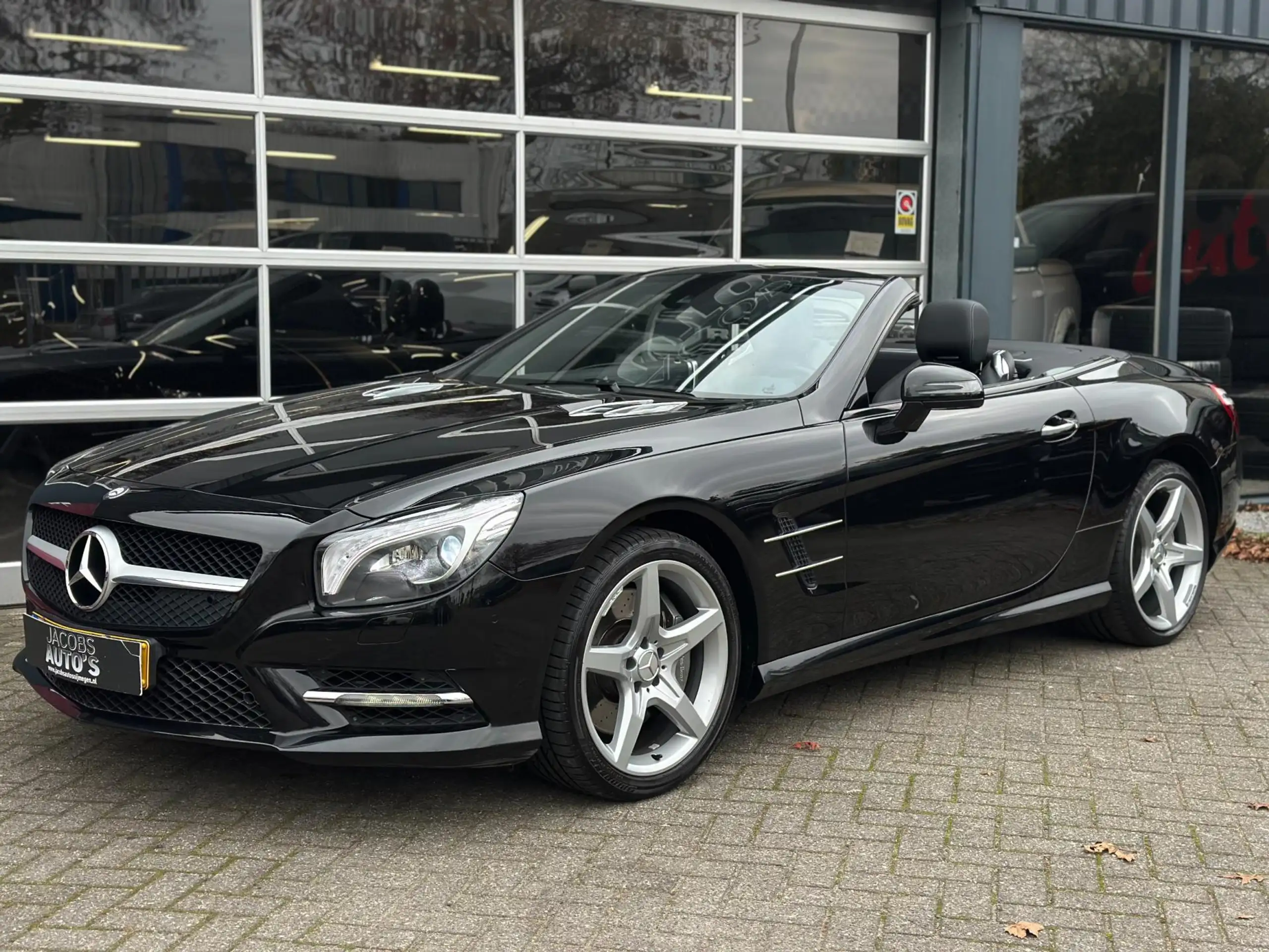 Mercedes-Benz - SL 350