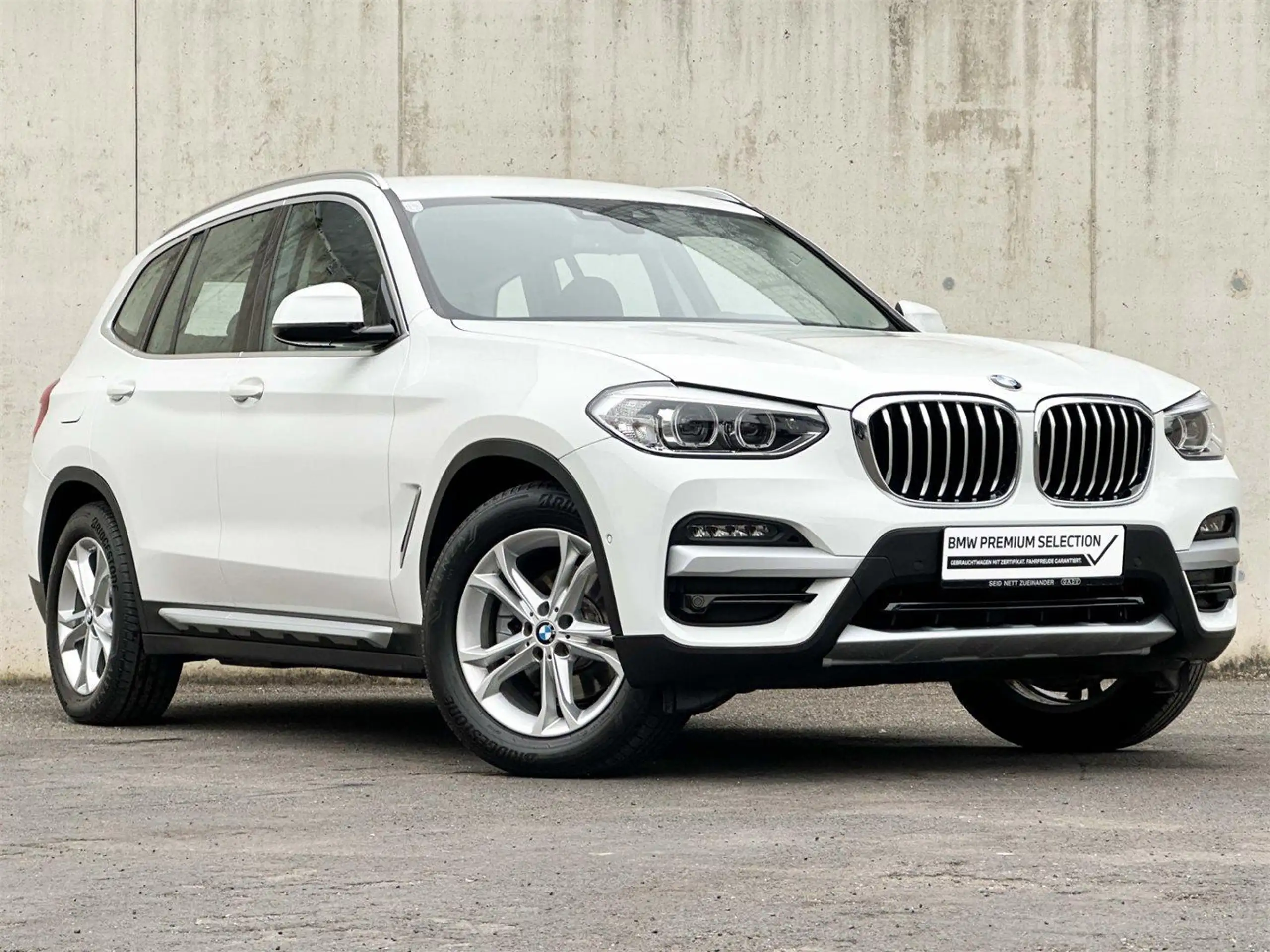 BMW - X3