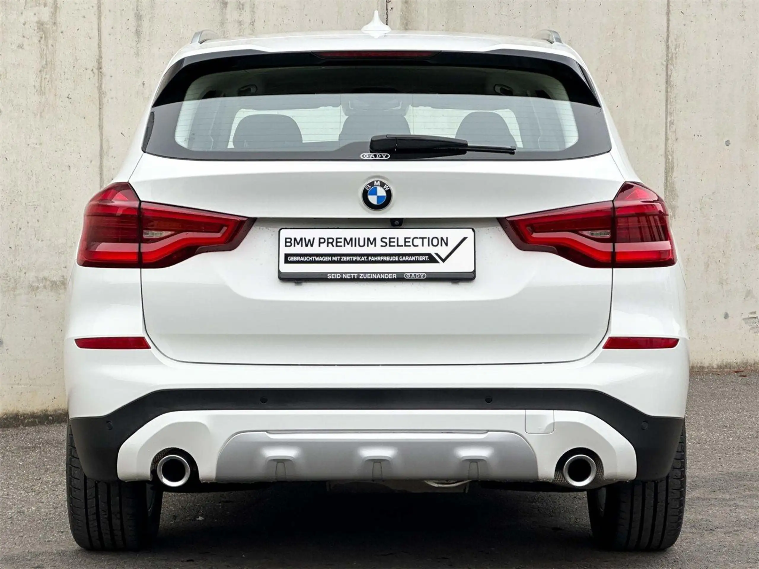 BMW - X3