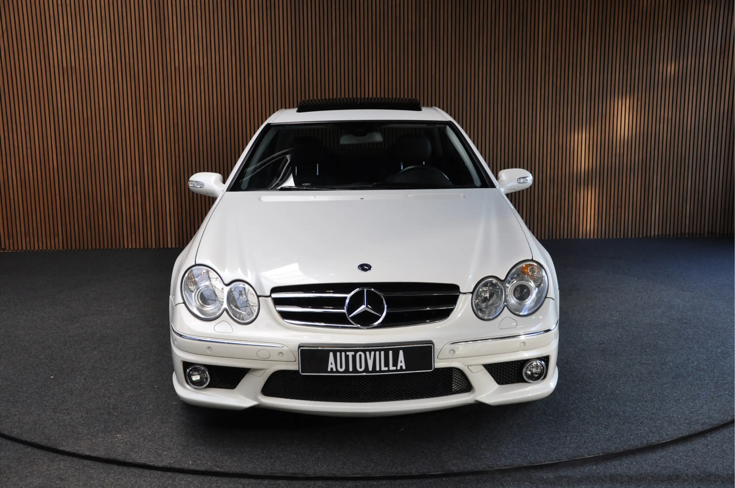 Mercedes-Benz - CLK 63 AMG