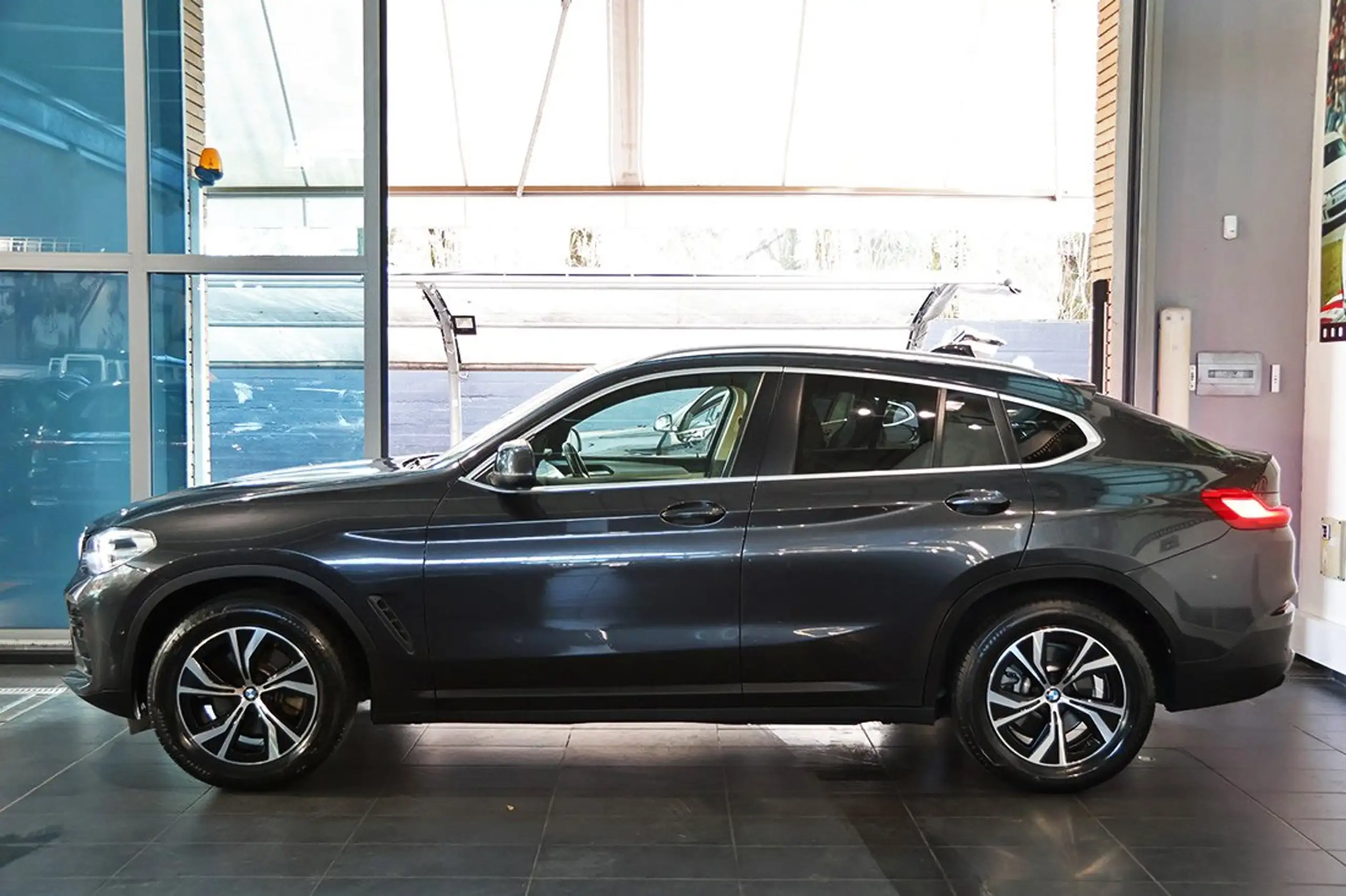 BMW - X4