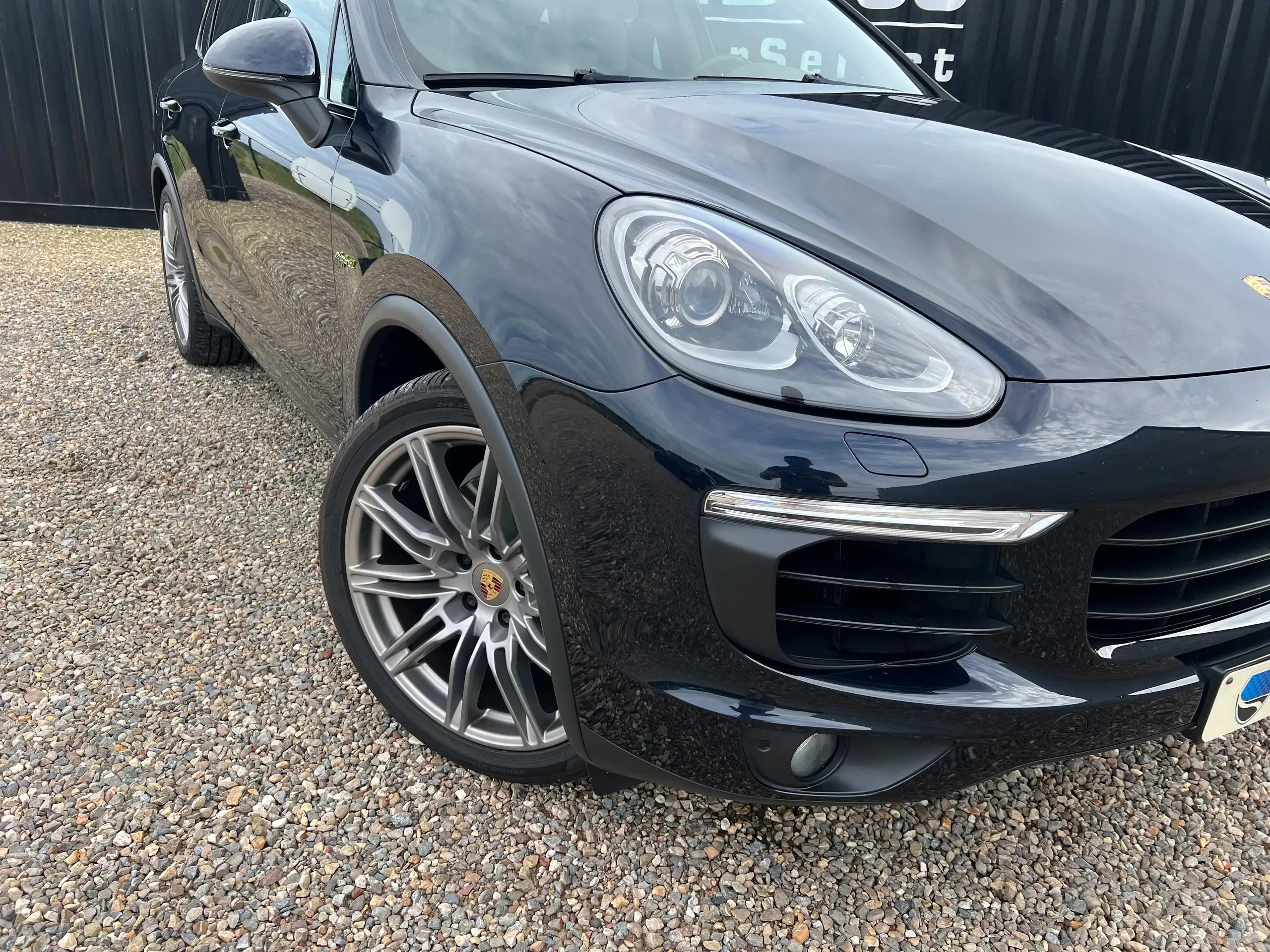 Porsche - Cayenne