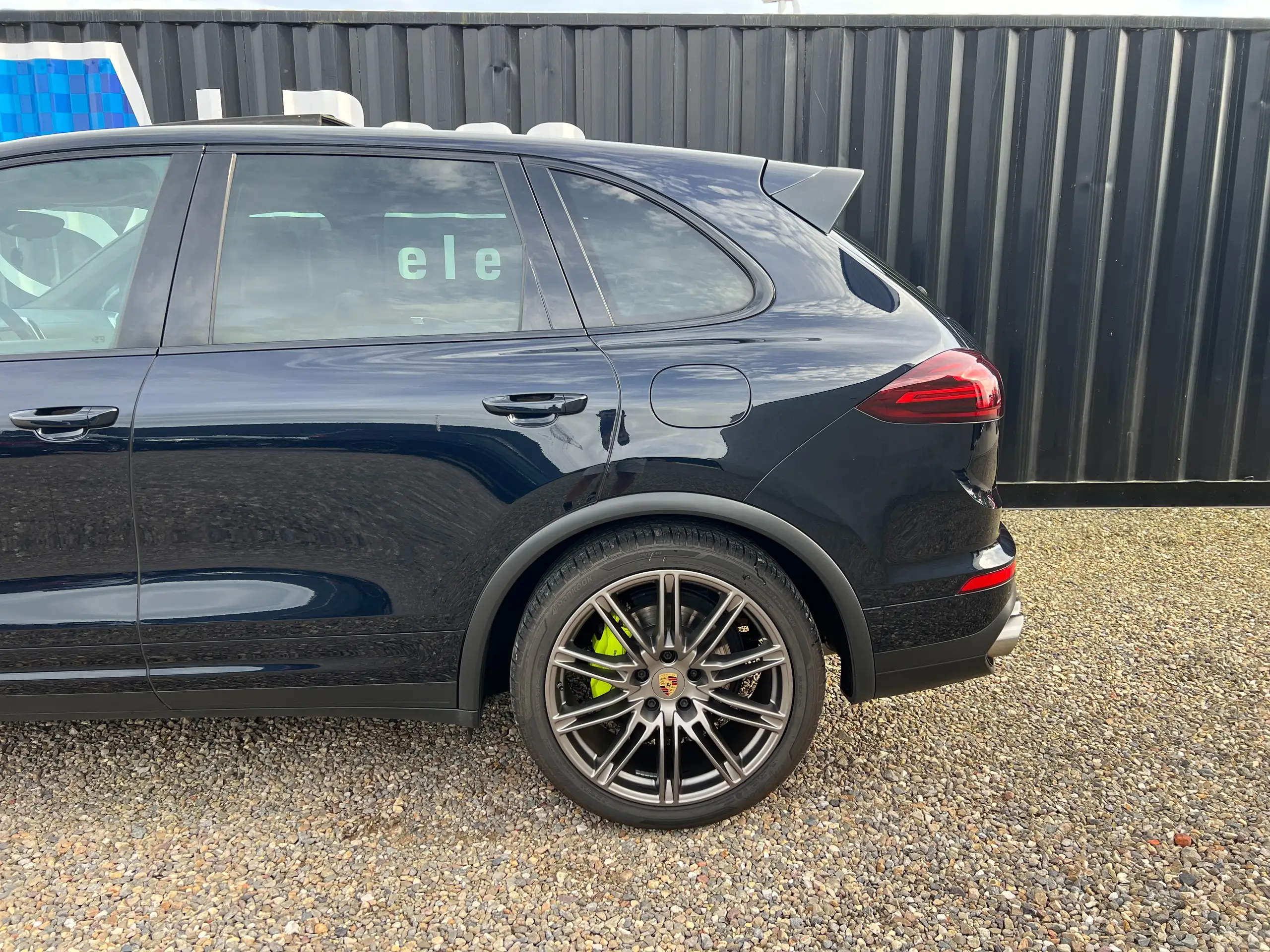 Porsche - Cayenne