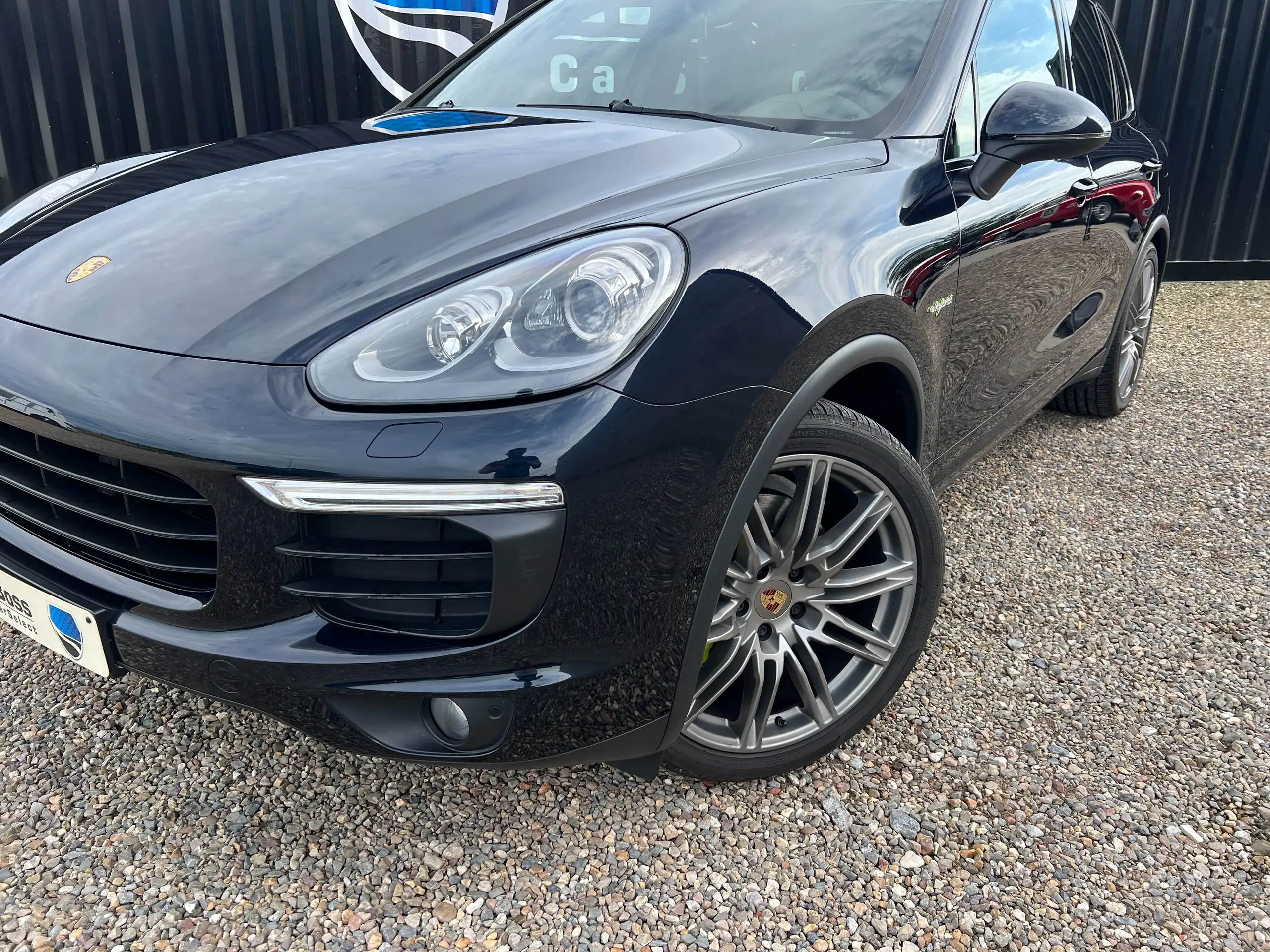 Porsche - Cayenne