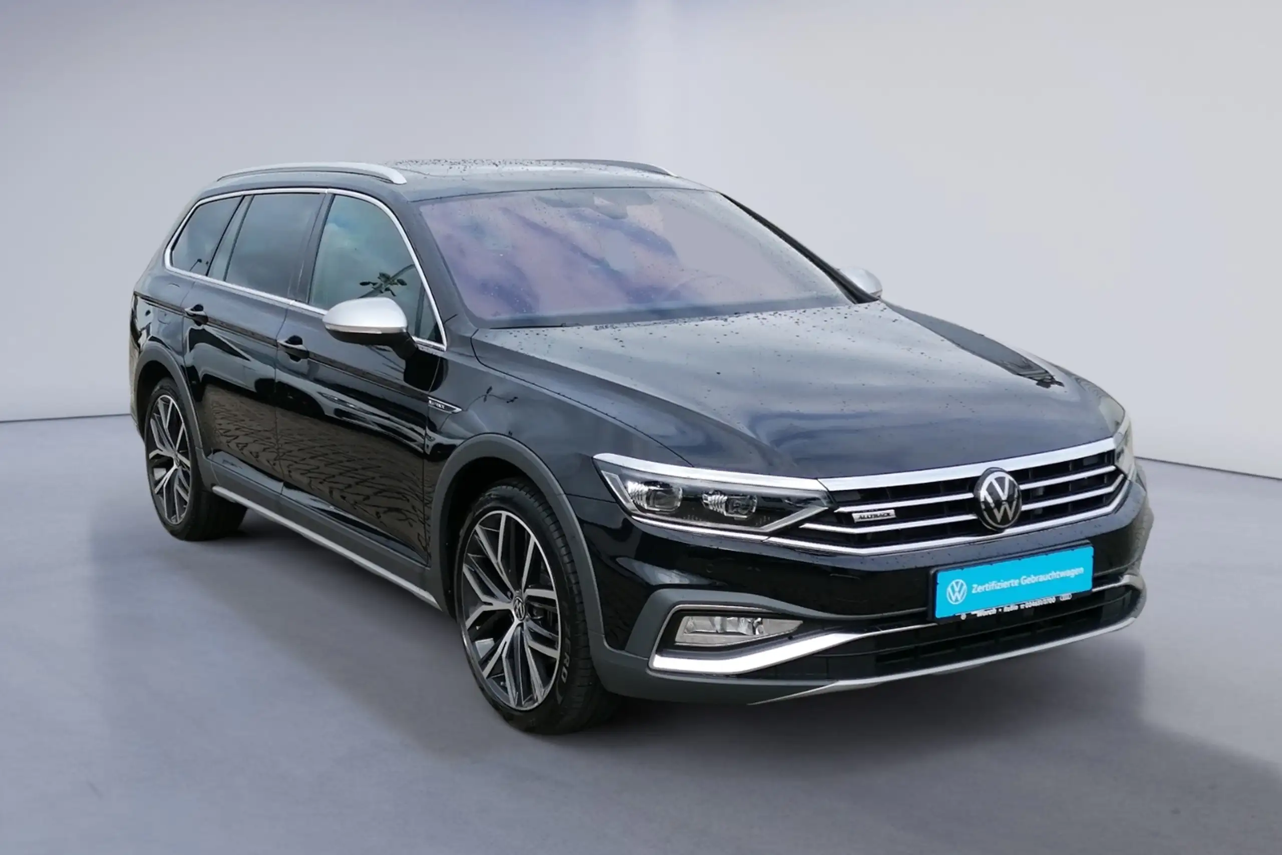 Volkswagen - Passat Alltrack