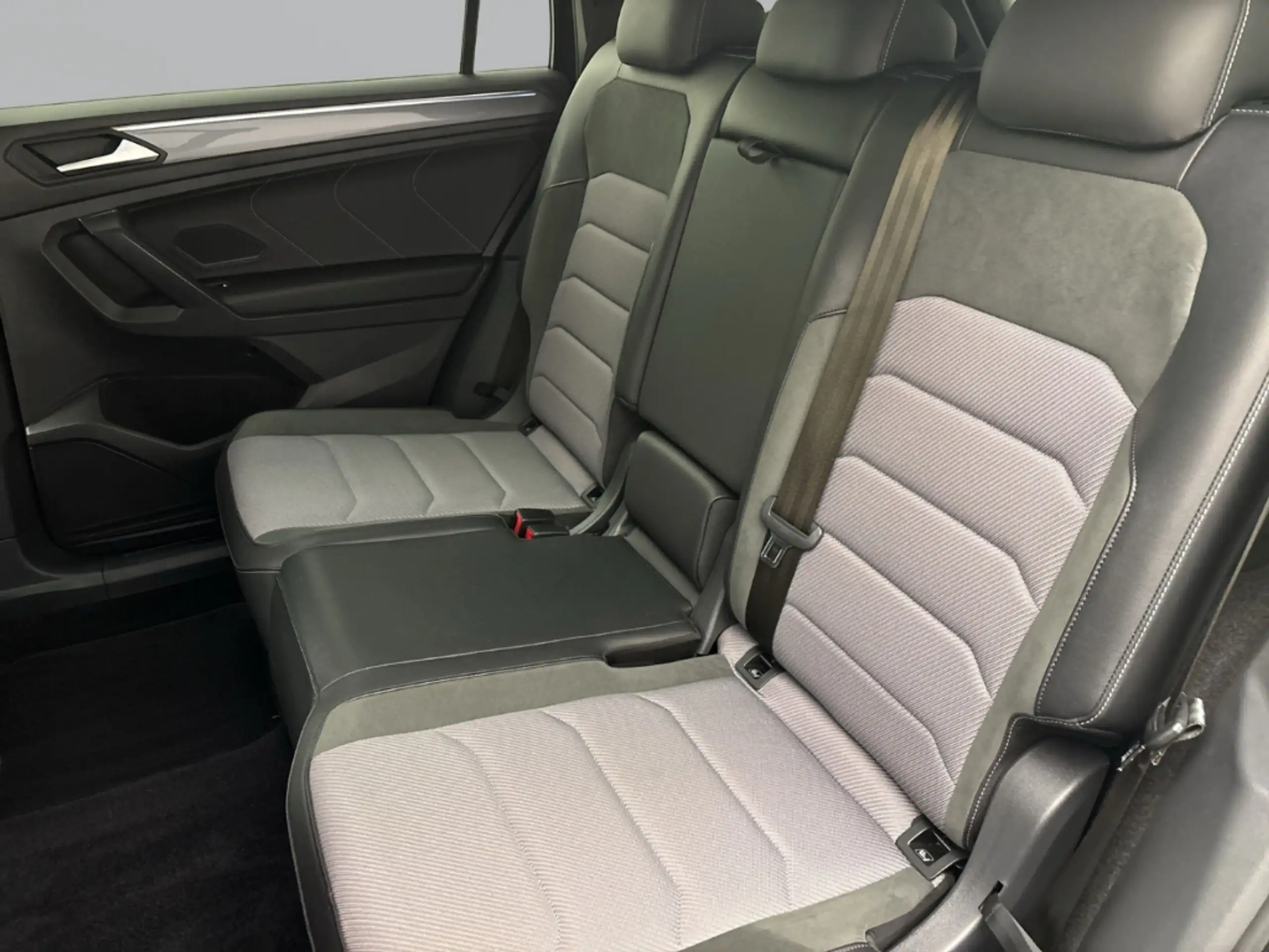 Volkswagen - Tiguan Allspace