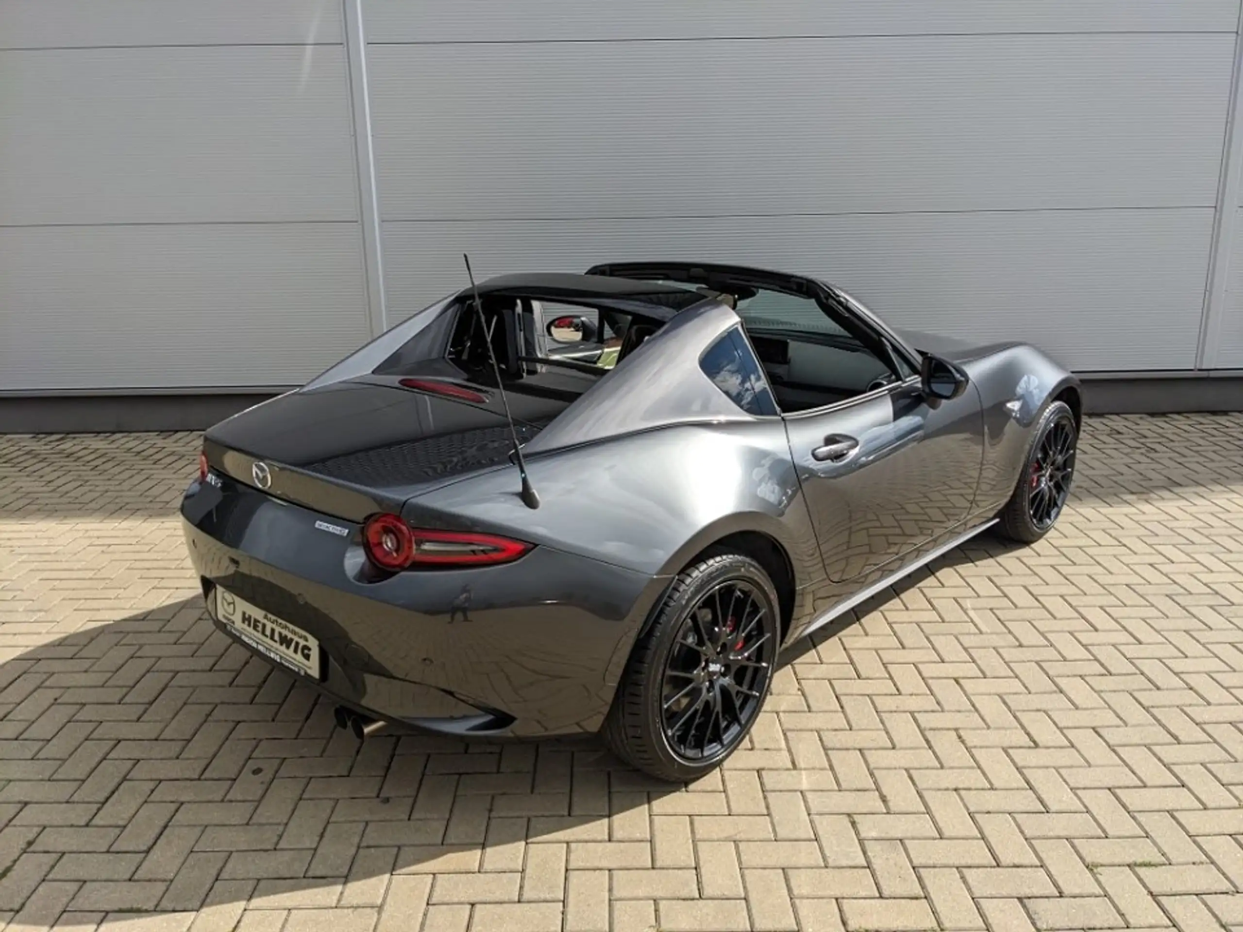 Mazda - MX-5