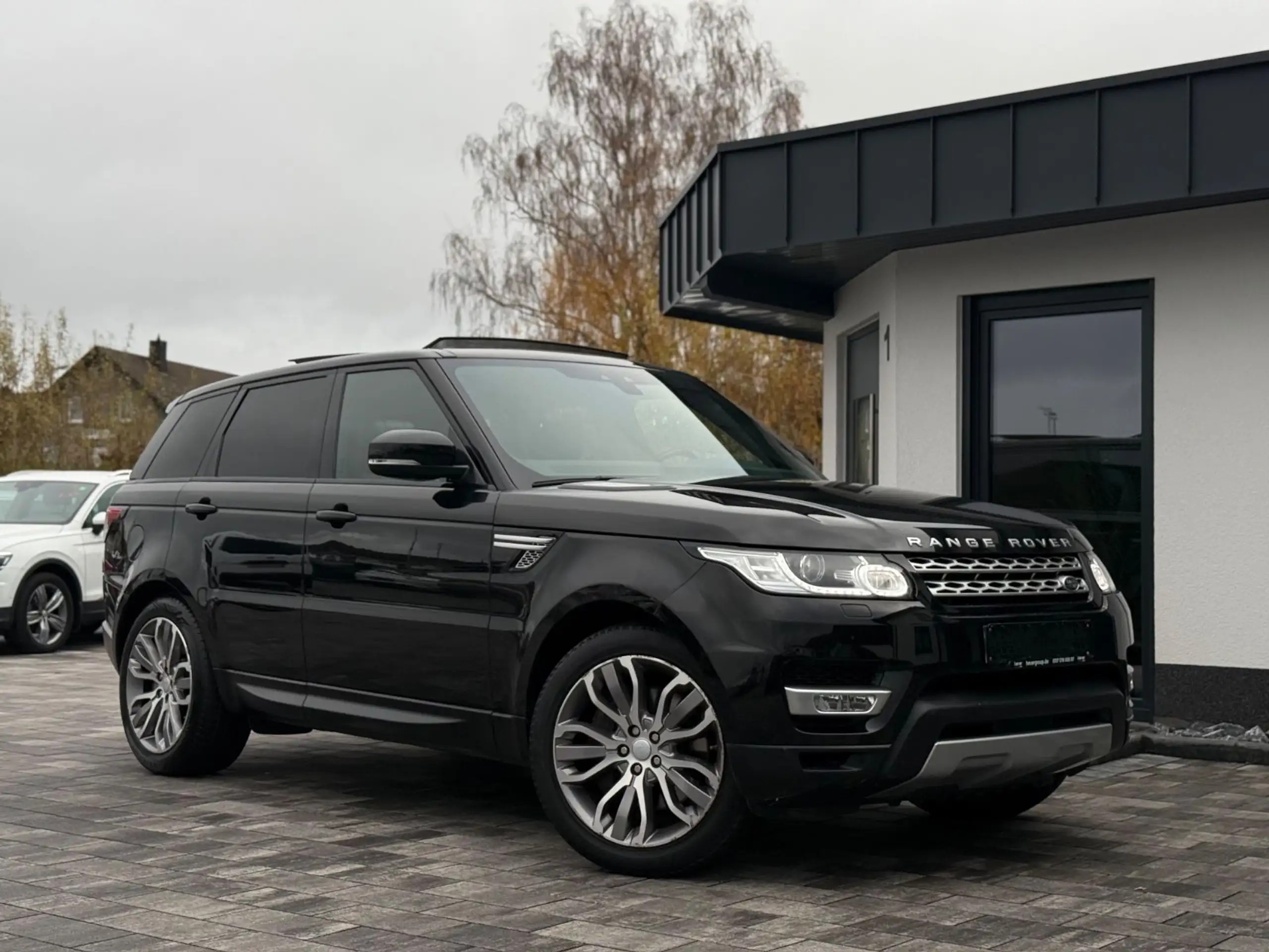 Land Rover - Range Rover Sport