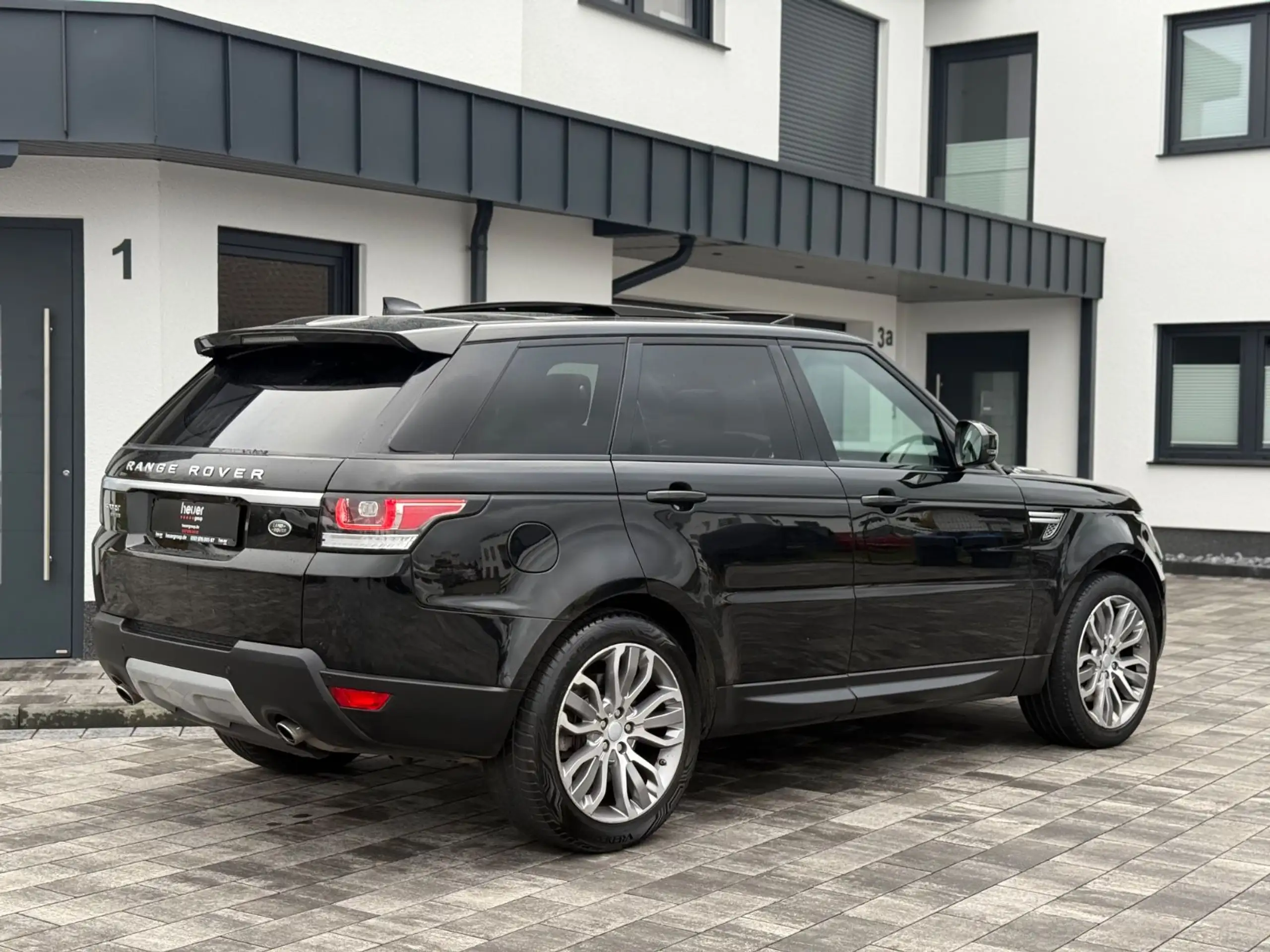 Land Rover - Range Rover Sport